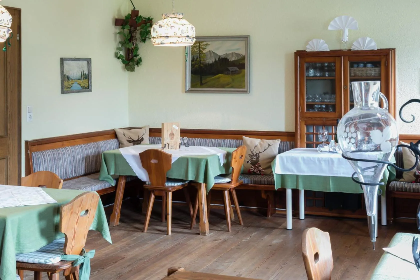 Restaurant/places to eat in Hotel Wiesenhof