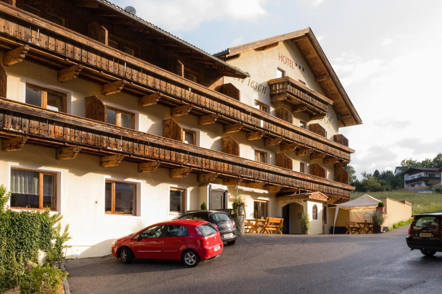 Facade/entrance in Hotel Wiesenhof