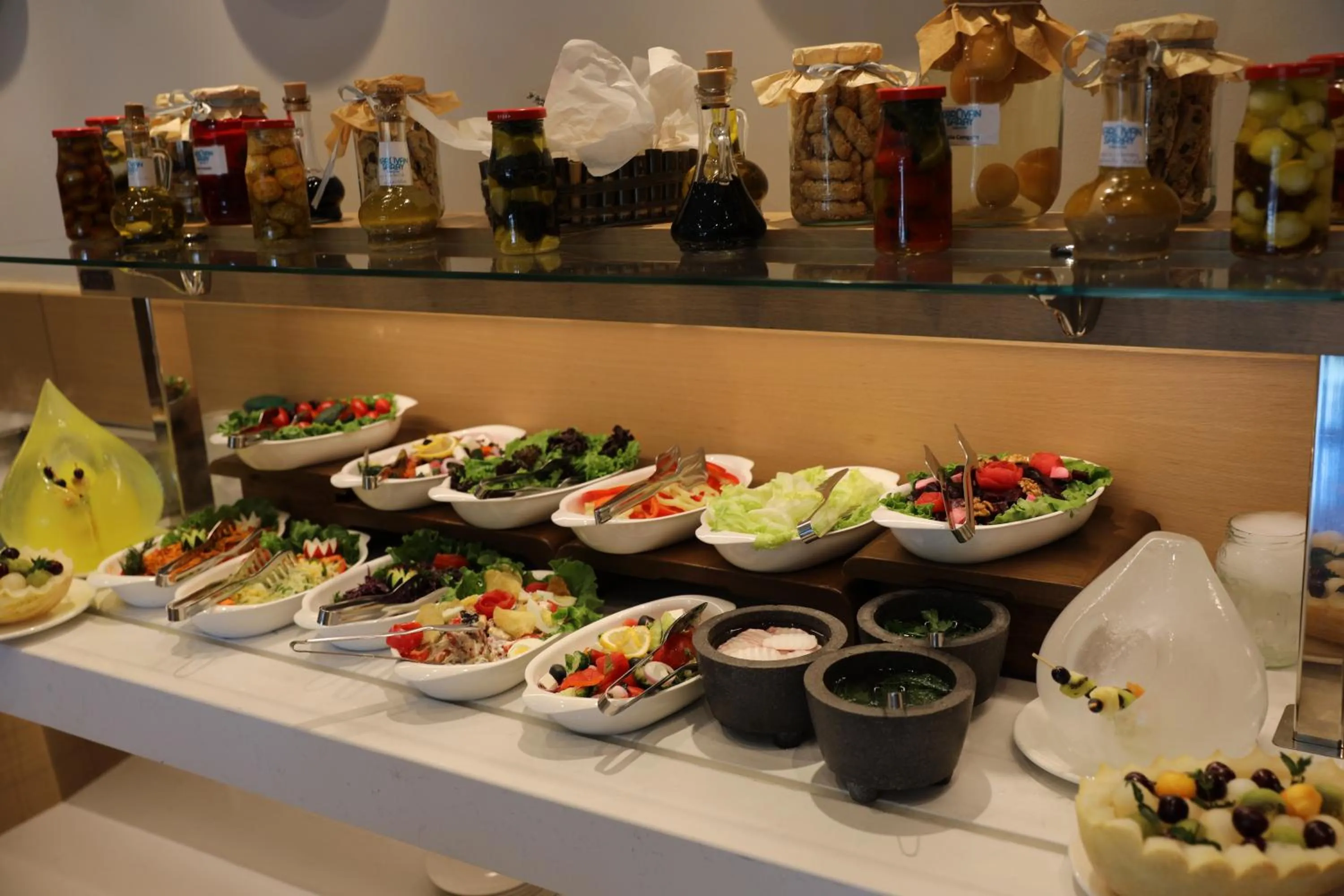 Breakfast in KARAVANSARAY Turkistan Harbour Hotel -FLYING THEATRE ACCESS