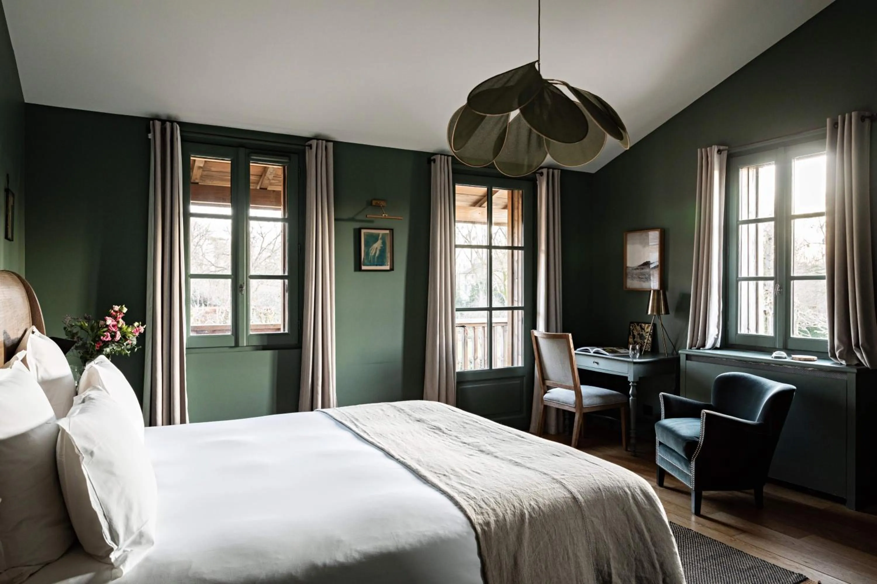 Bed in Domaine de Primard - Fontenille Collection