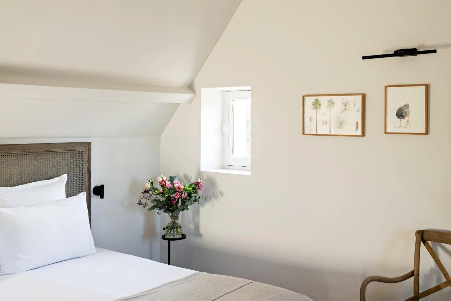 Bed in Domaine de Primard - Fontenille Collection