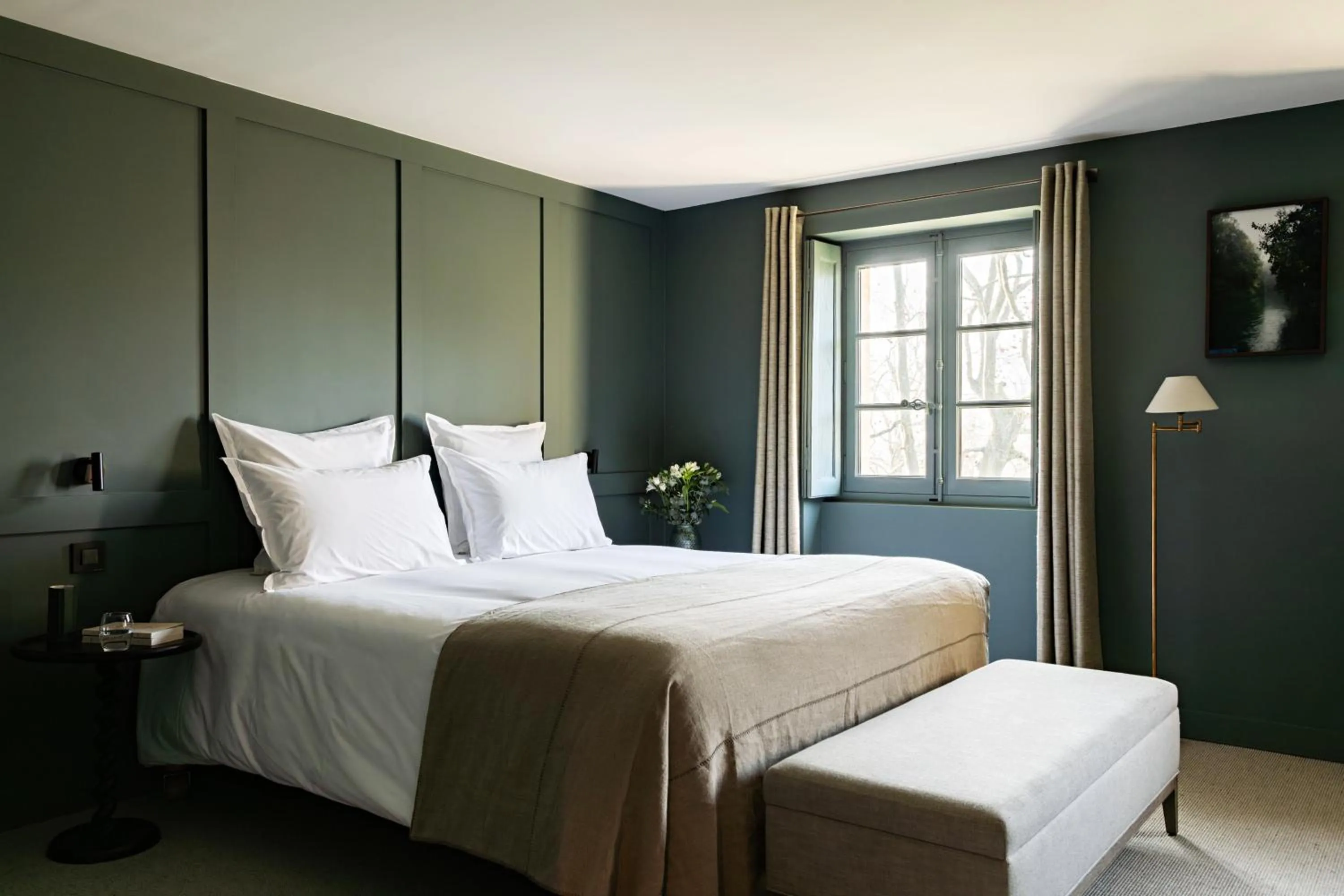 Bed in Domaine de Primard - Fontenille Collection