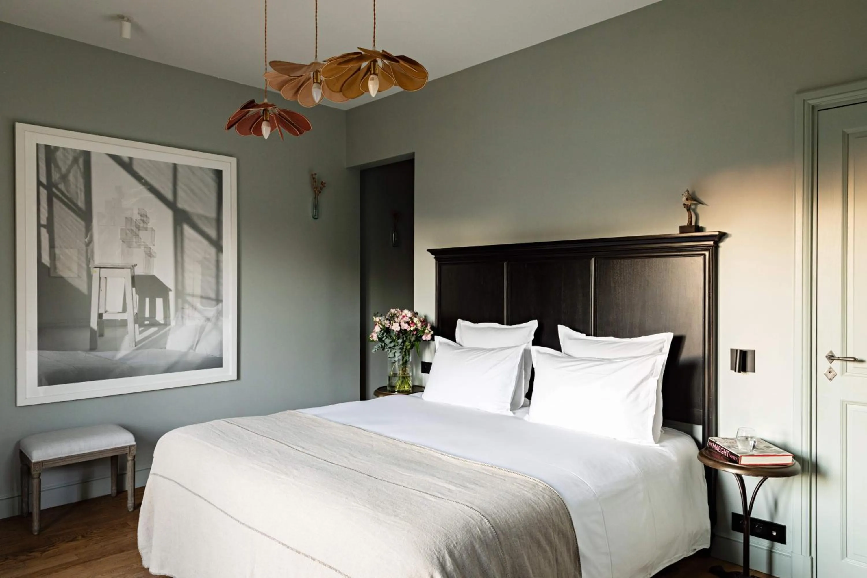 Bed in Domaine de Primard - Fontenille Collection