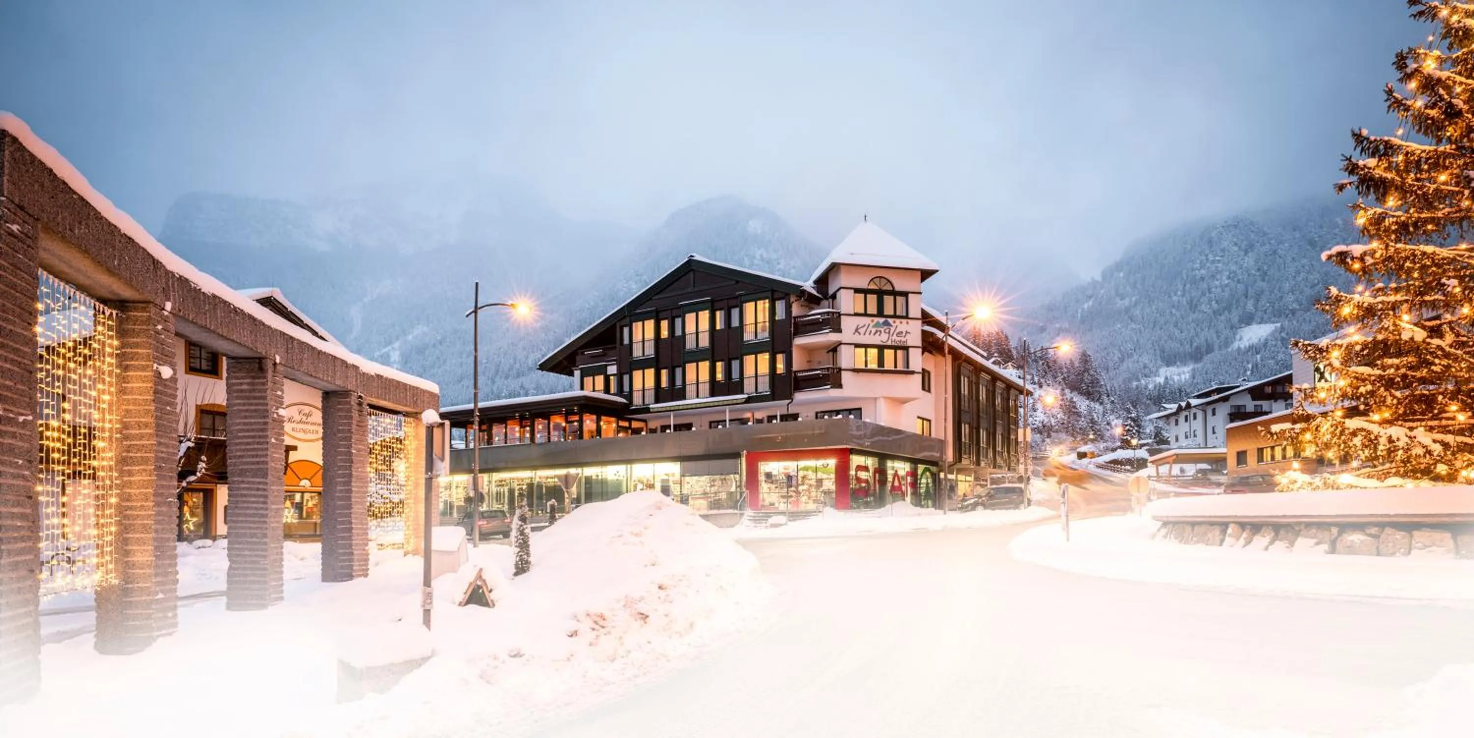 Property building in Hotel Klingler