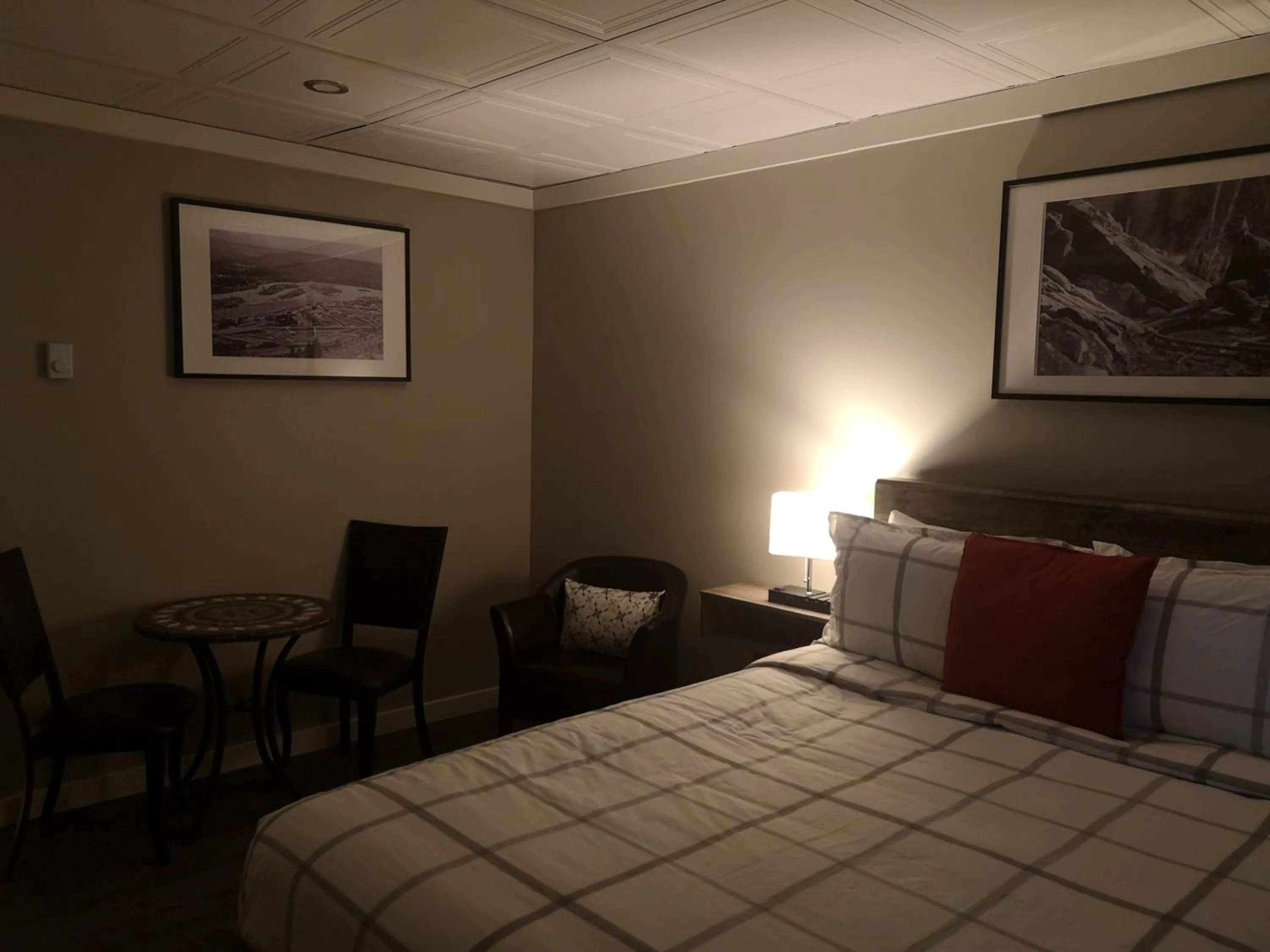 Bed in The Cache Hotel and Lodgings