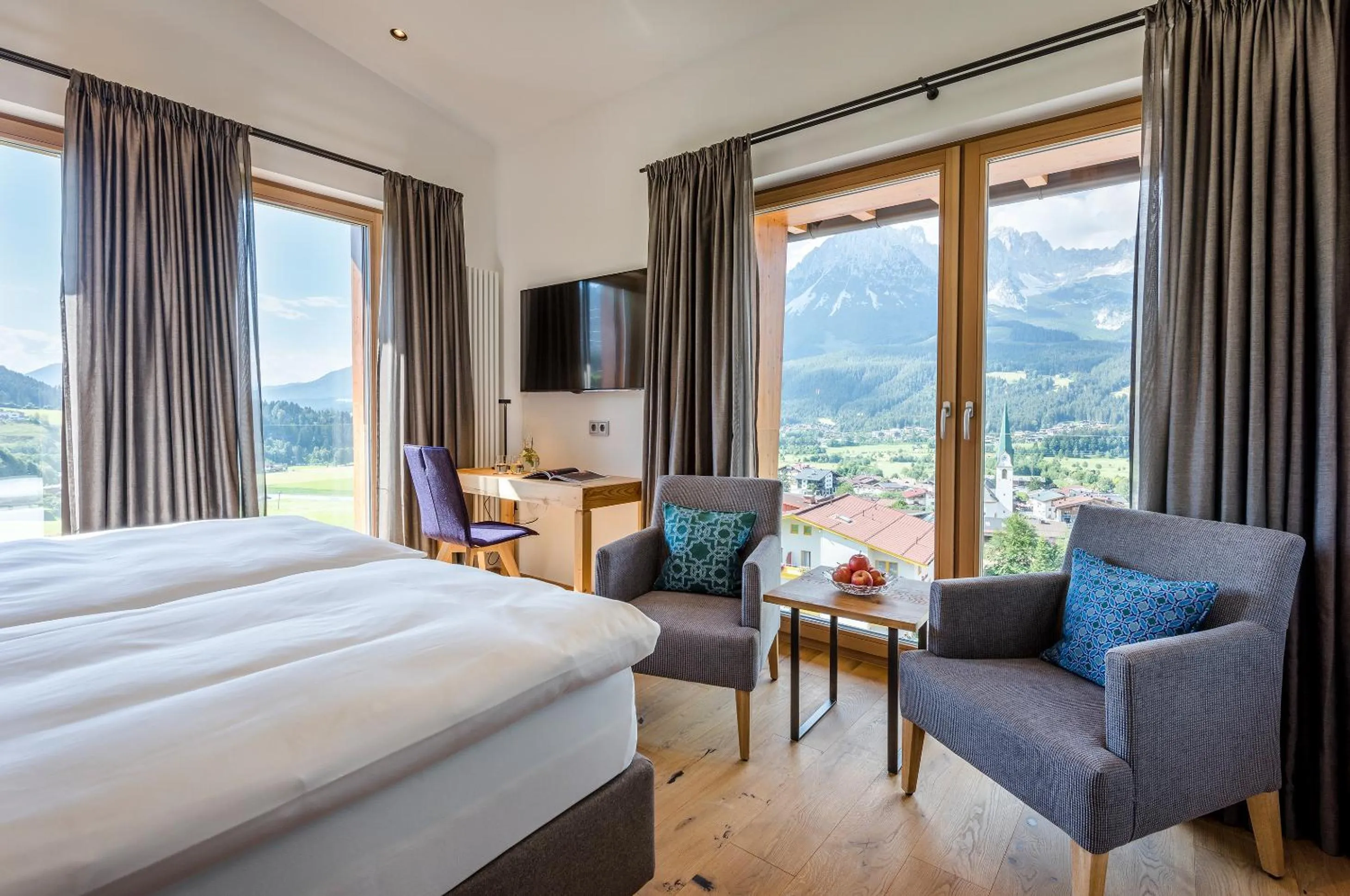 Photo of the whole room, Bed in Hotel Der Bär