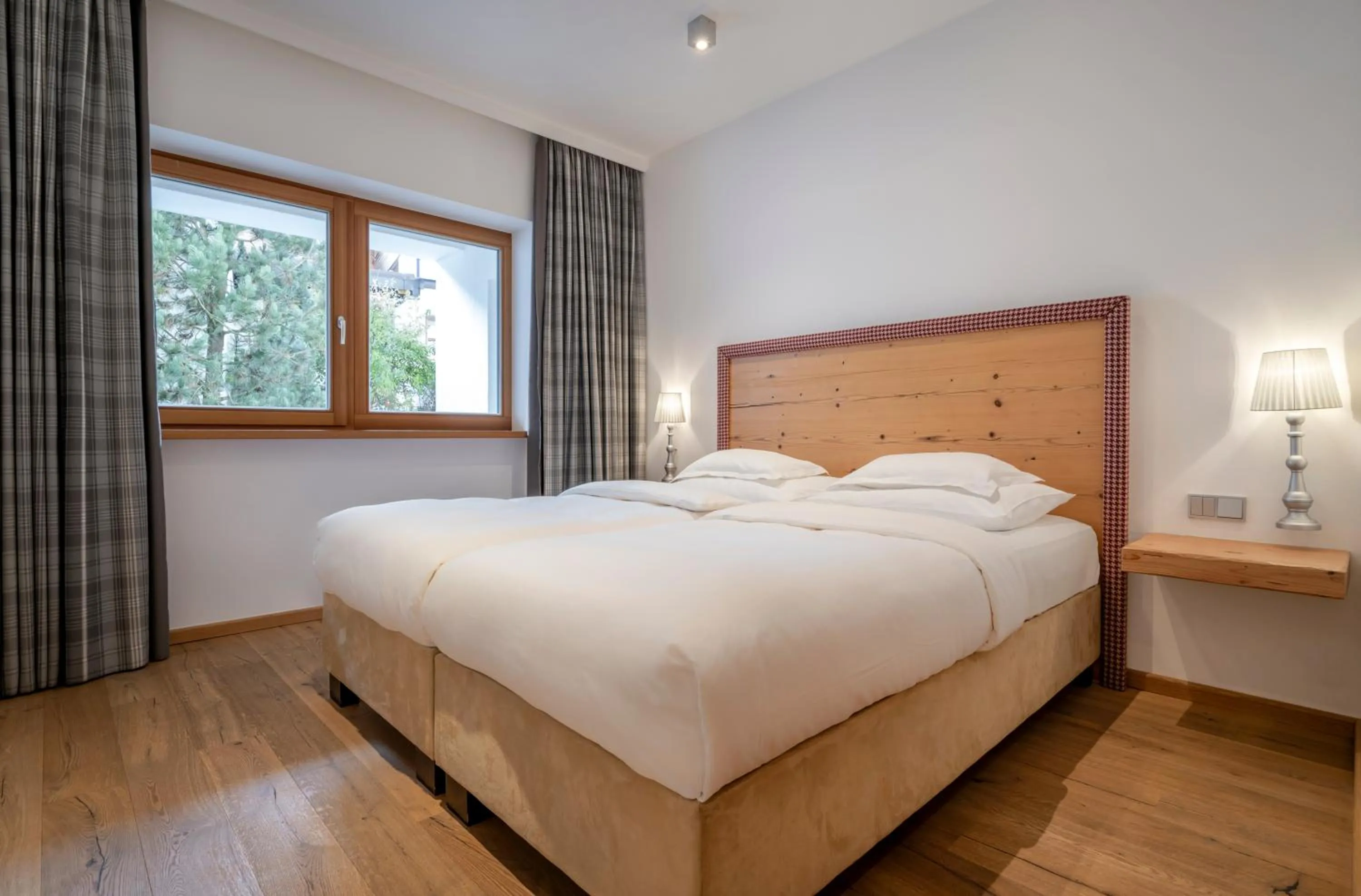 Photo of the whole room, Bed in Hotel Der Bär