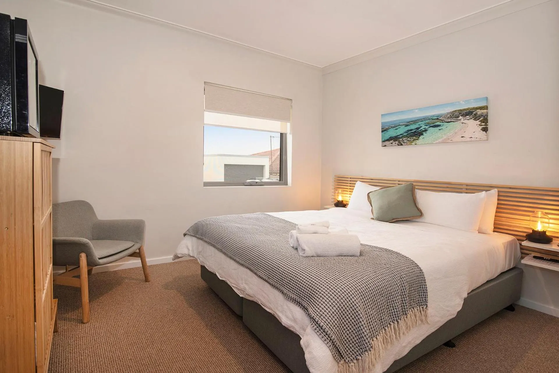 Bed in Baywatch Retreat Augusta