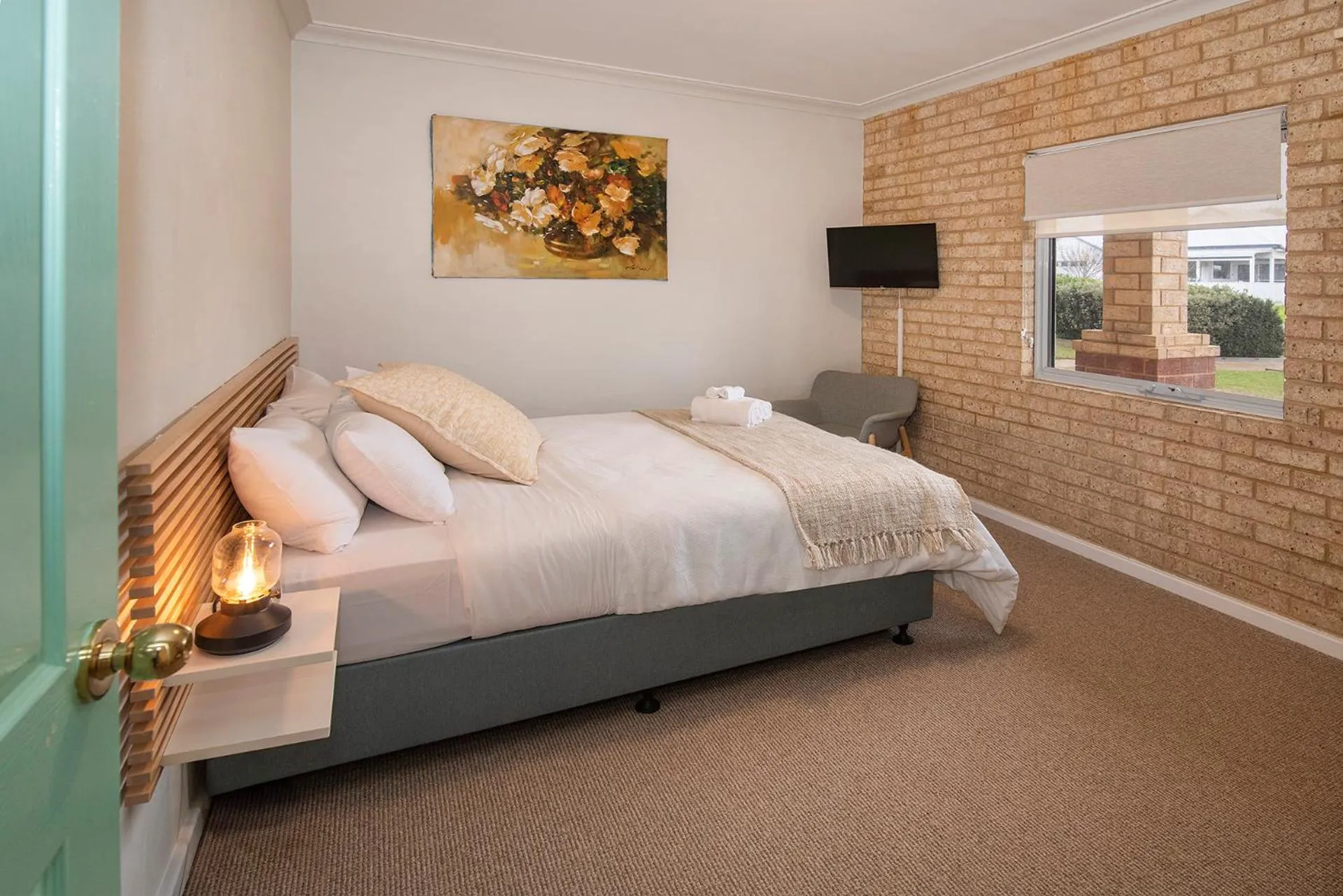 Bedroom, Bed in Baywatch Retreat Augusta