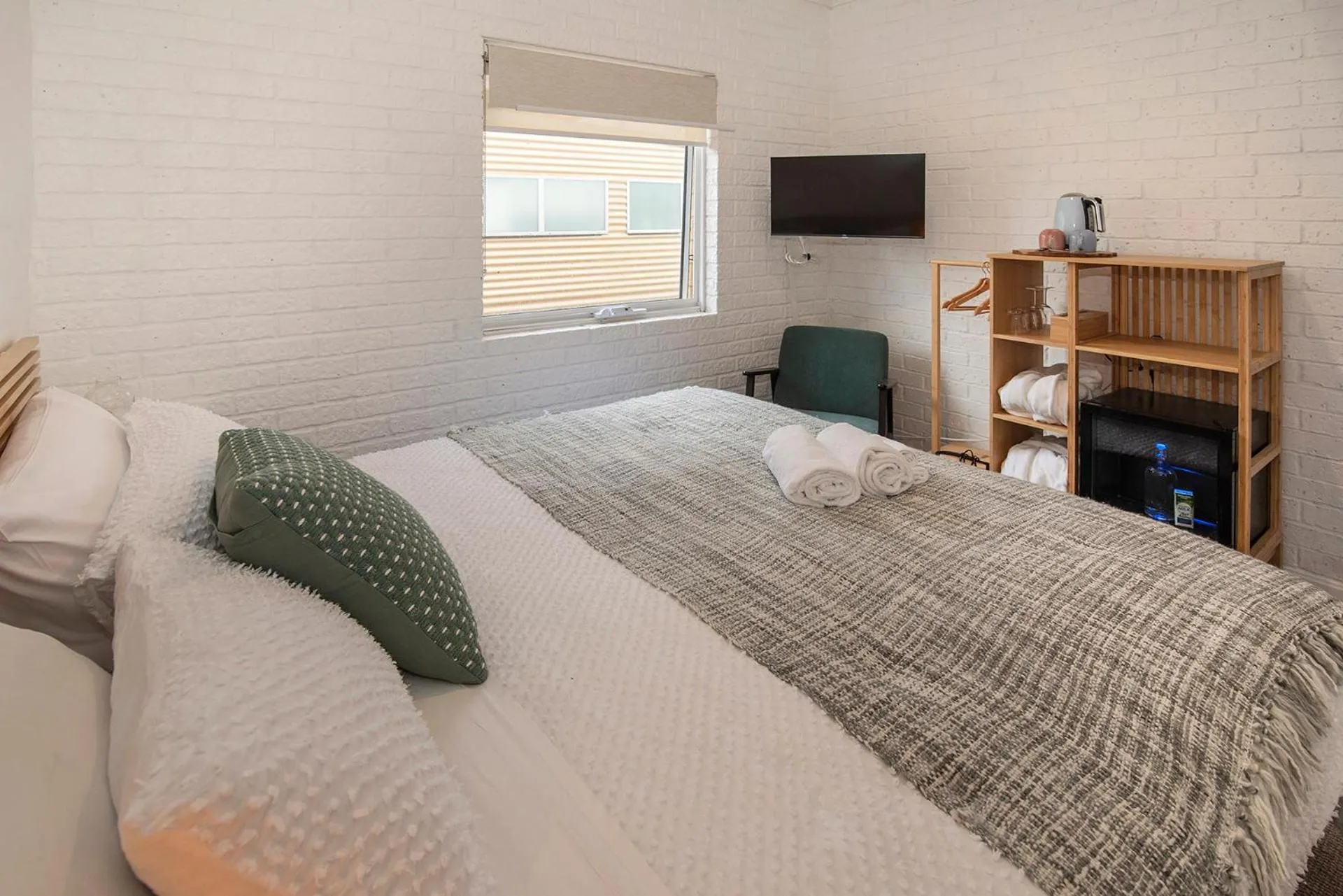 Bed in Baywatch Retreat Augusta