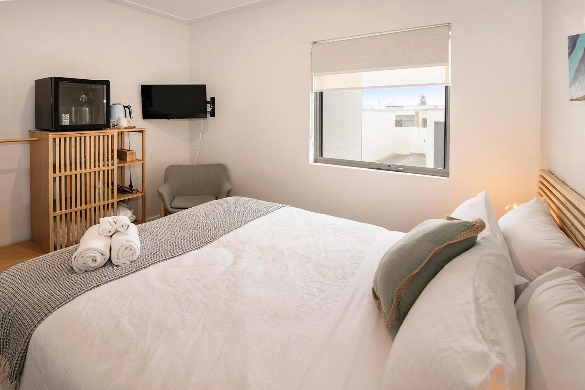 Bedroom, Bed in Baywatch Retreat Augusta