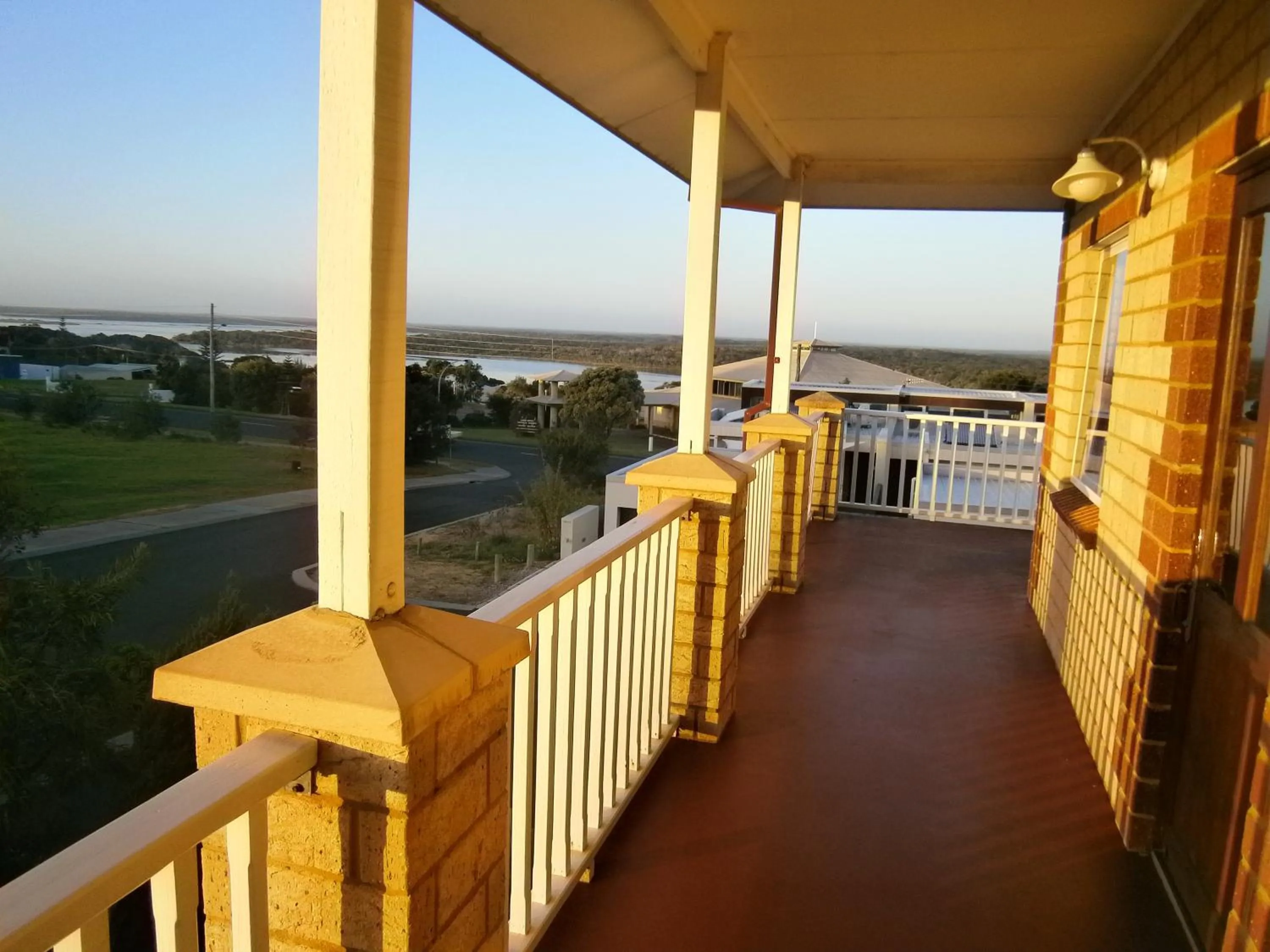 Balcony/Terrace in Baywatch Retreat Augusta