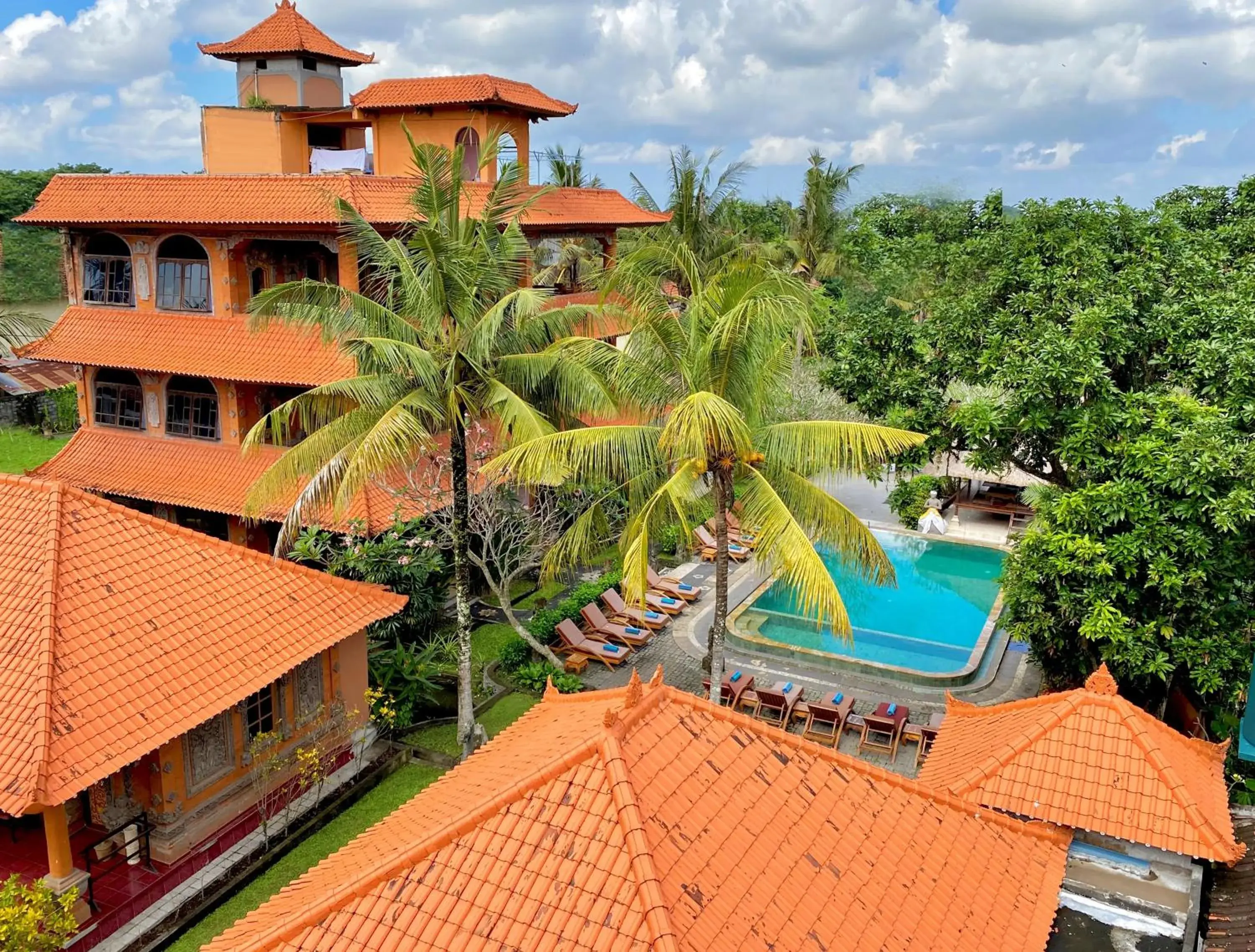 Property building in Gayatri Property building in Gayatri