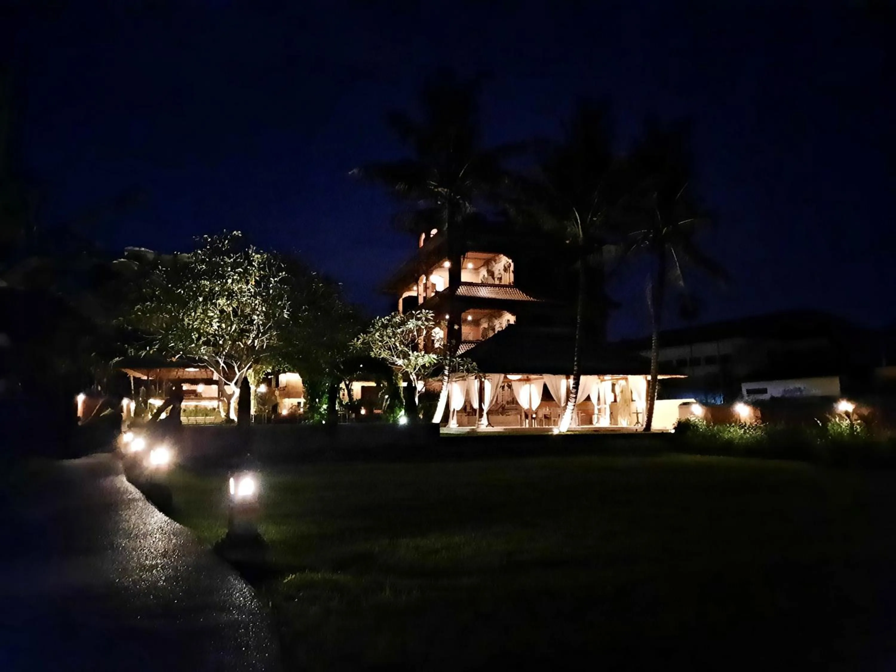 Property building in Gayatri