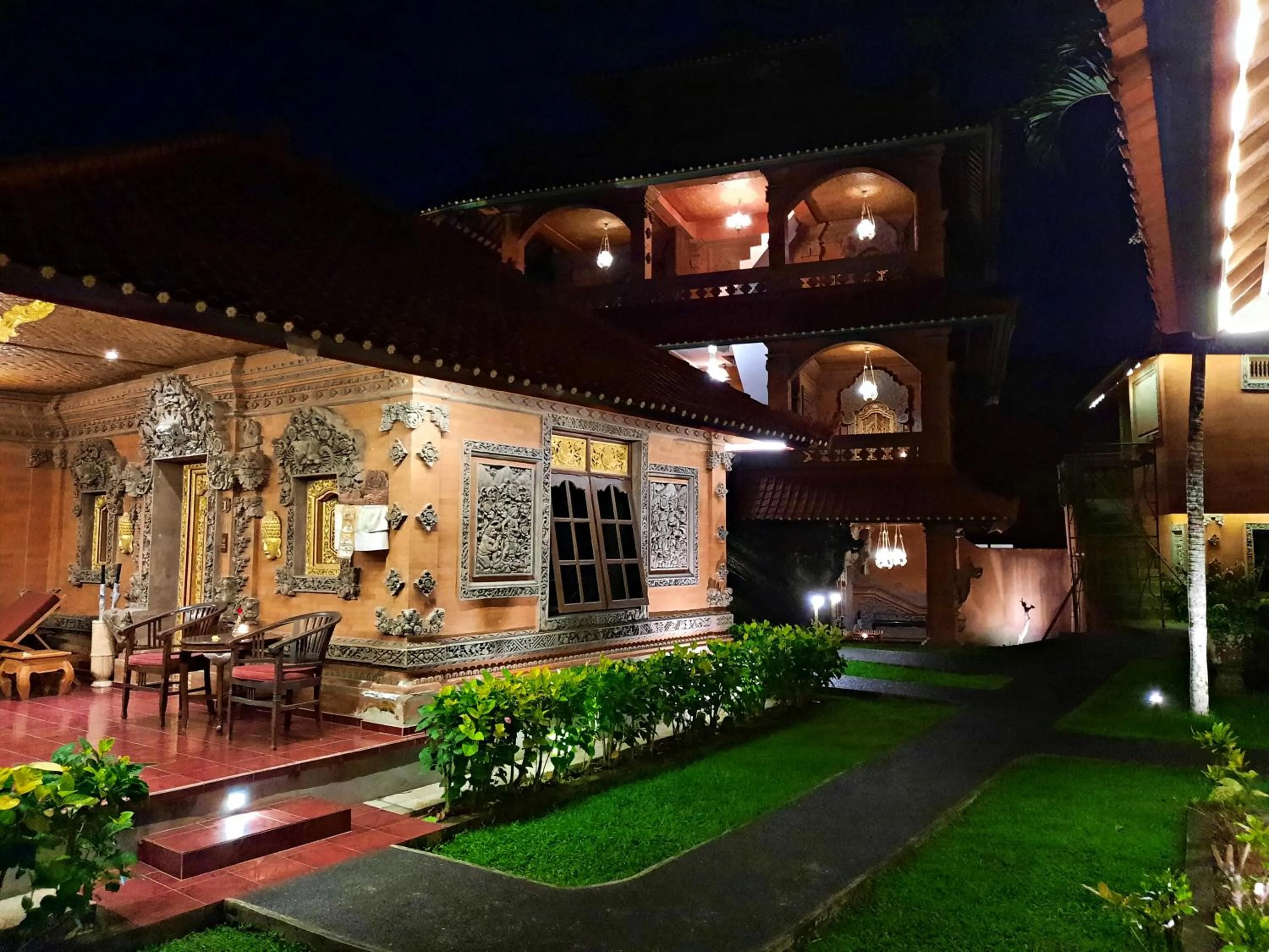 Property building in Gayatri