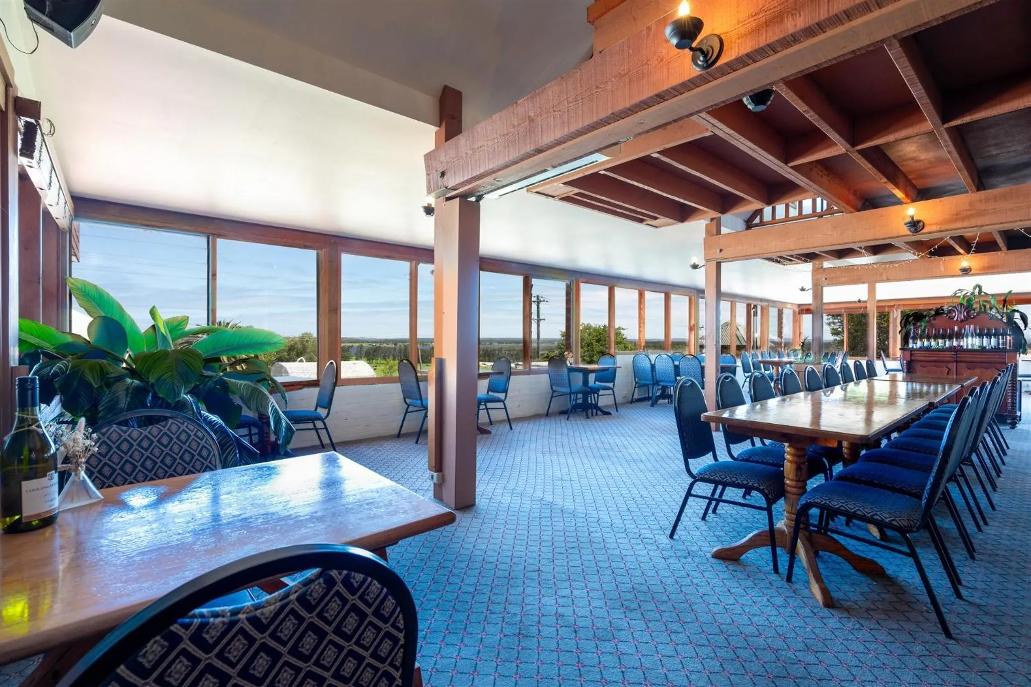 Restaurant/places to eat in Coolangatta Estate Shoalhaven Heads