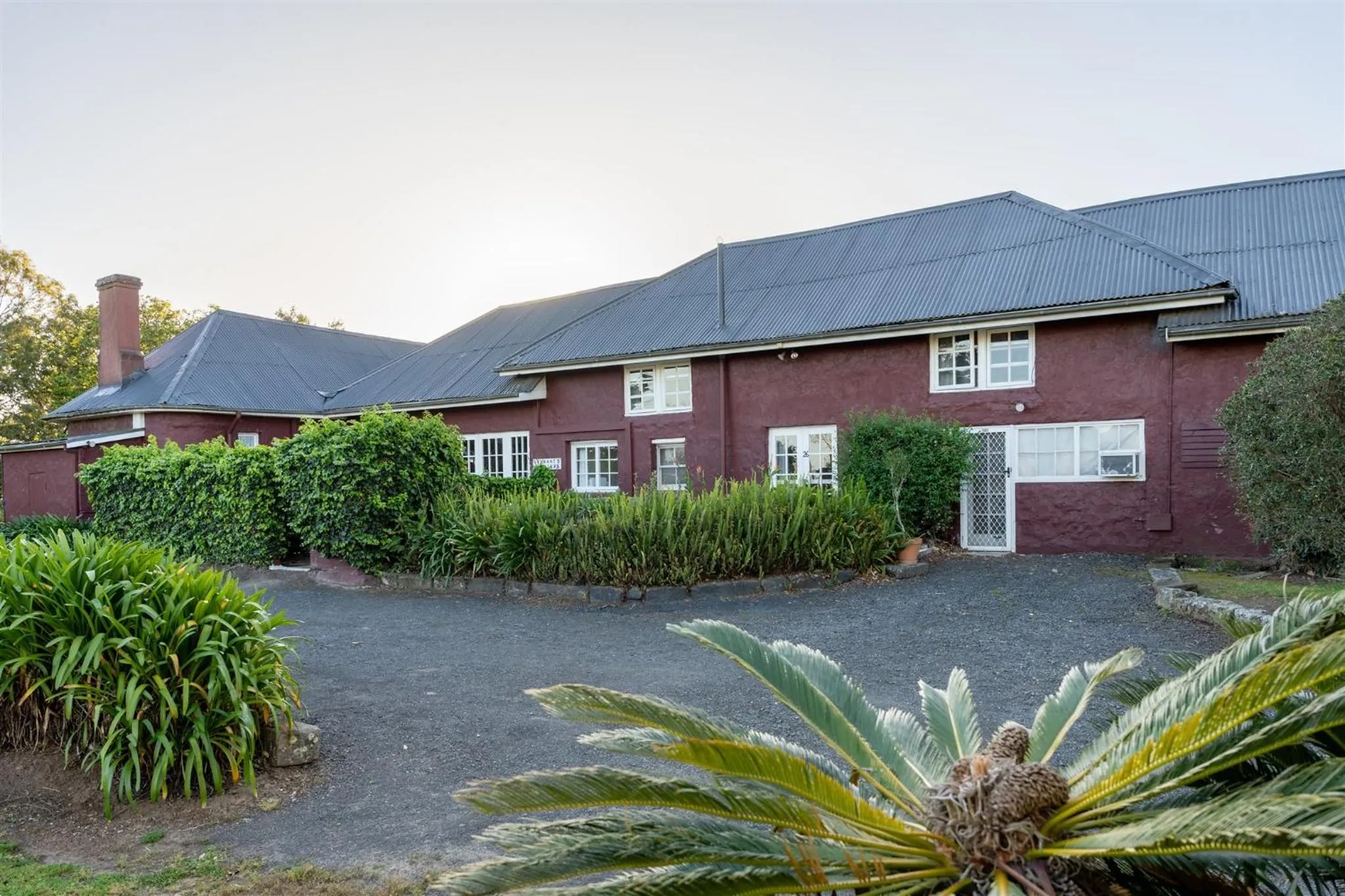 Property building in Coolangatta Estate Shoalhaven Heads