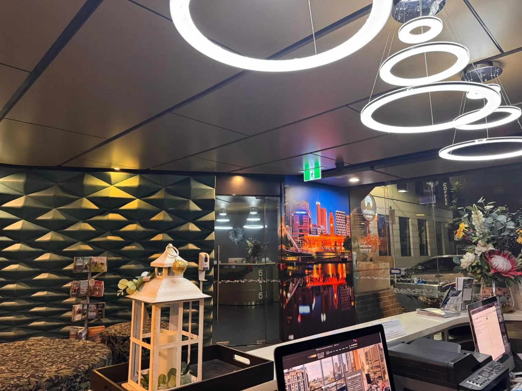 Aura on Flinders Serviced Apartments