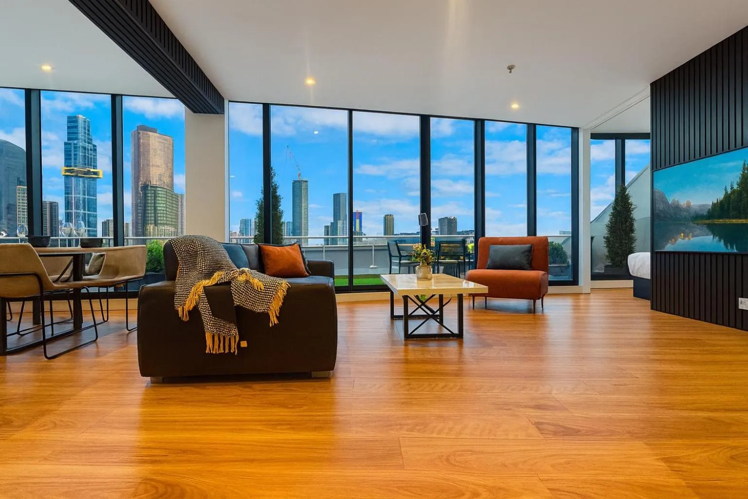 Aura on Flinders Serviced Apartments