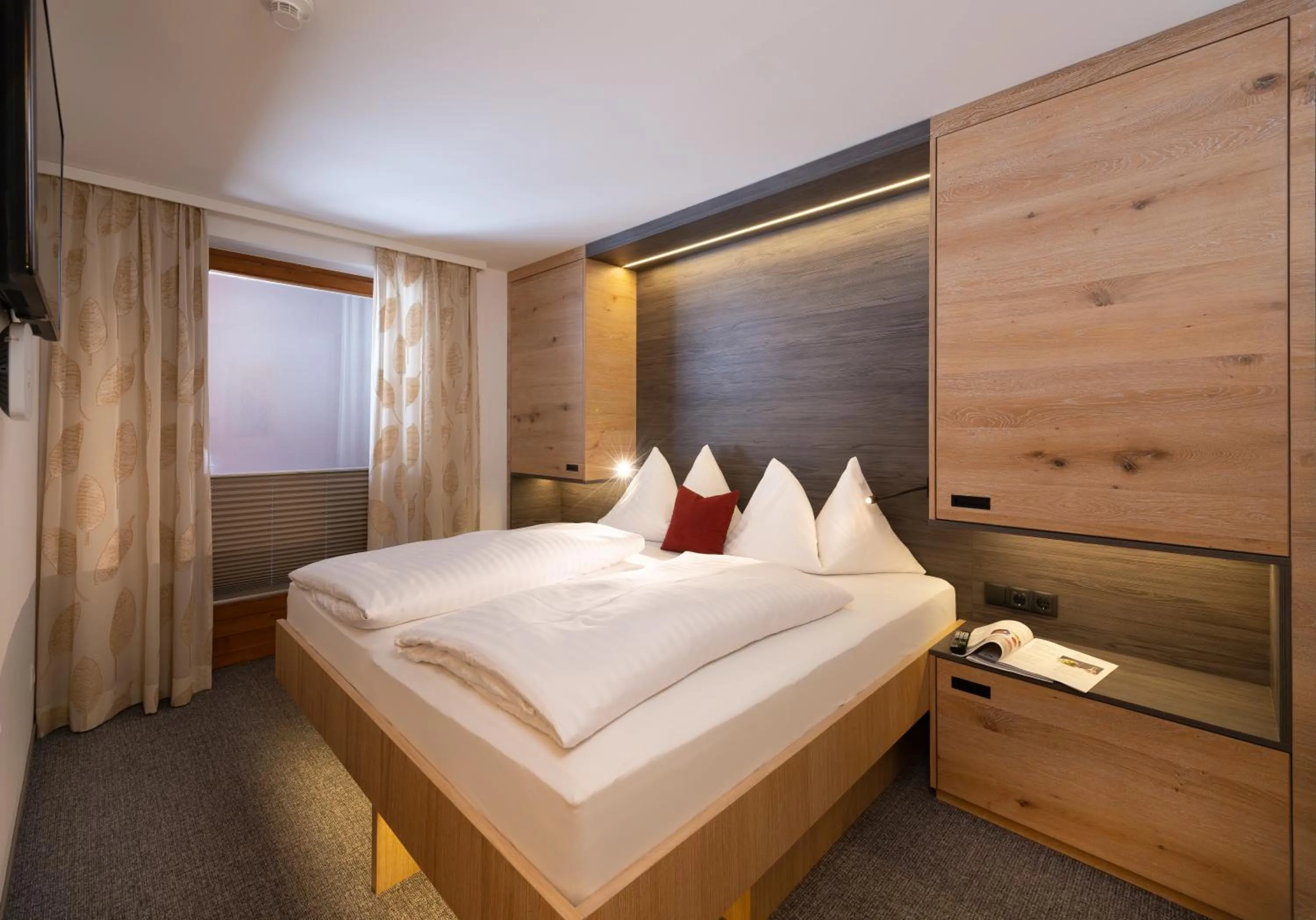 Bedroom, Bed in Harmls Aparthotel