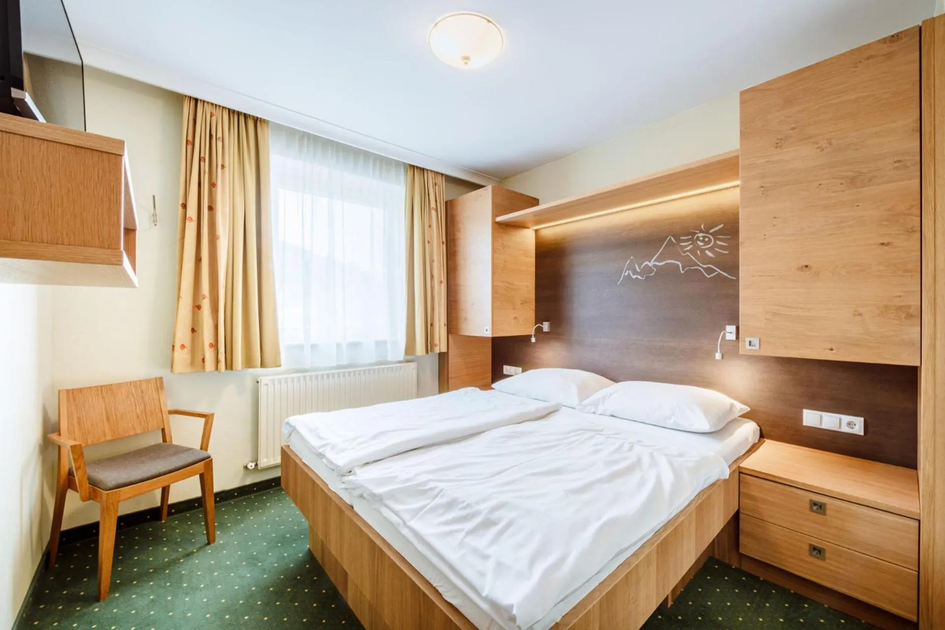 Bedroom, Bed in Harmls Aparthotel