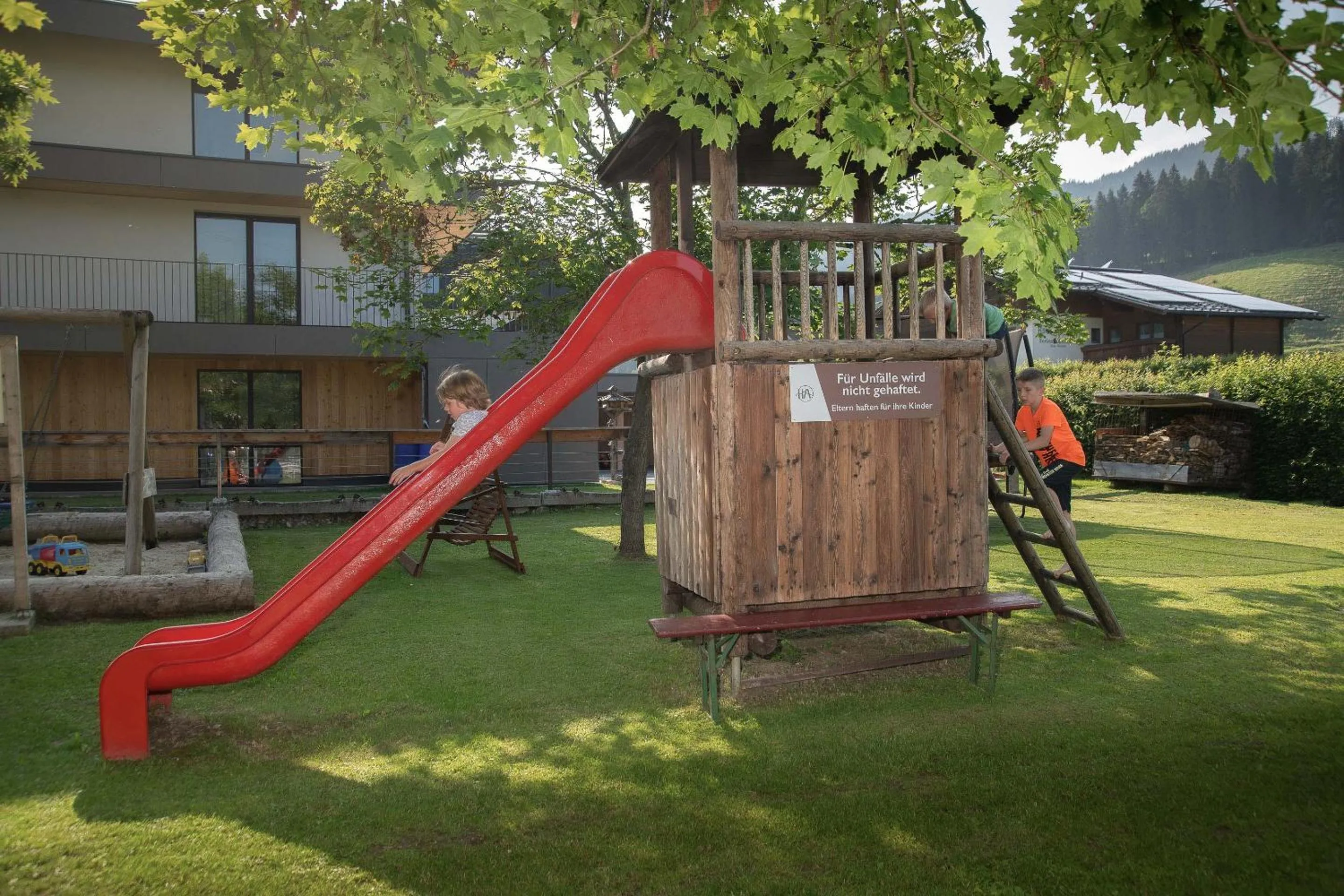 Garden in Harmls Aparthotel