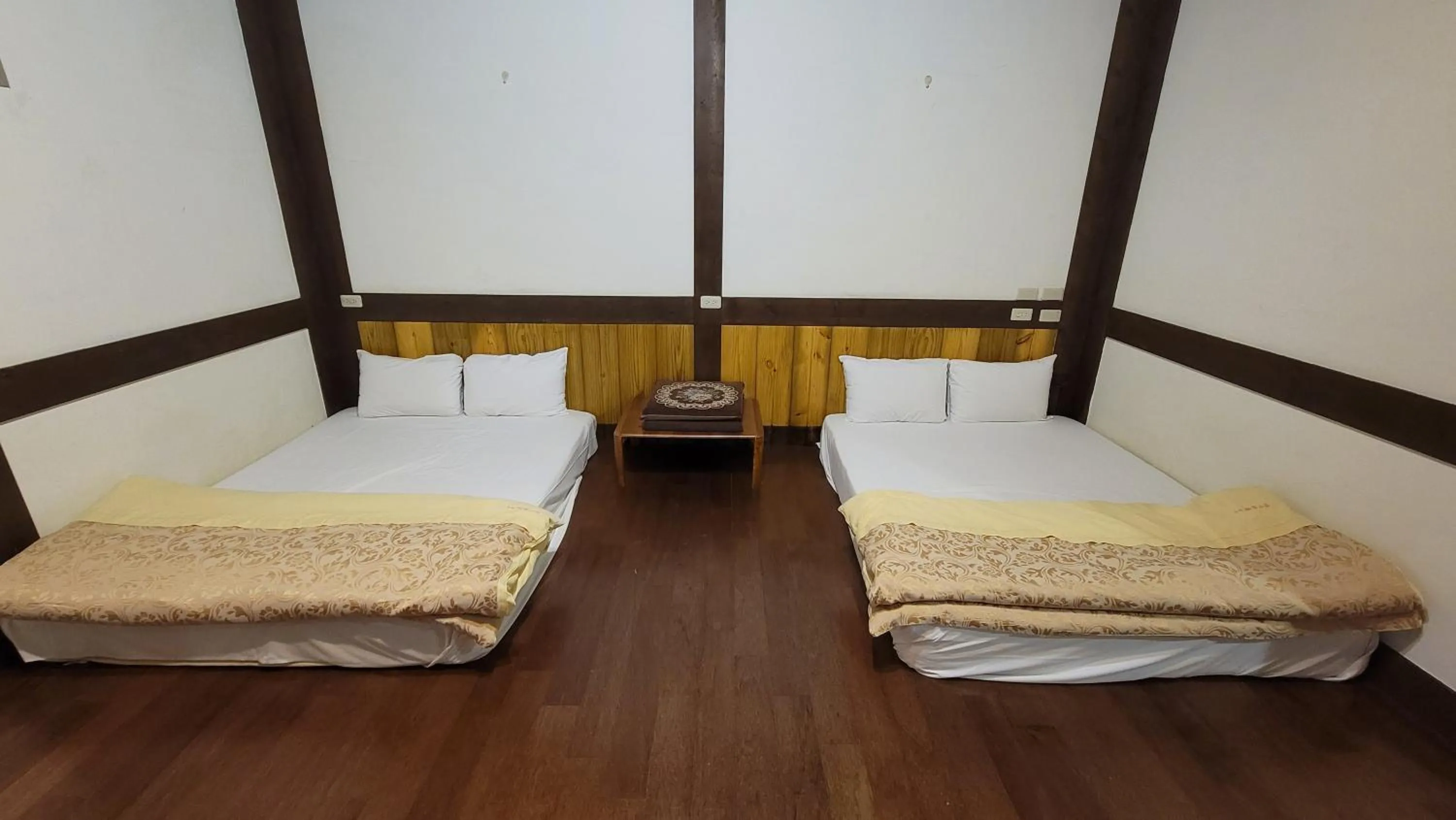 Bed in Maple Leave Holiday Villa