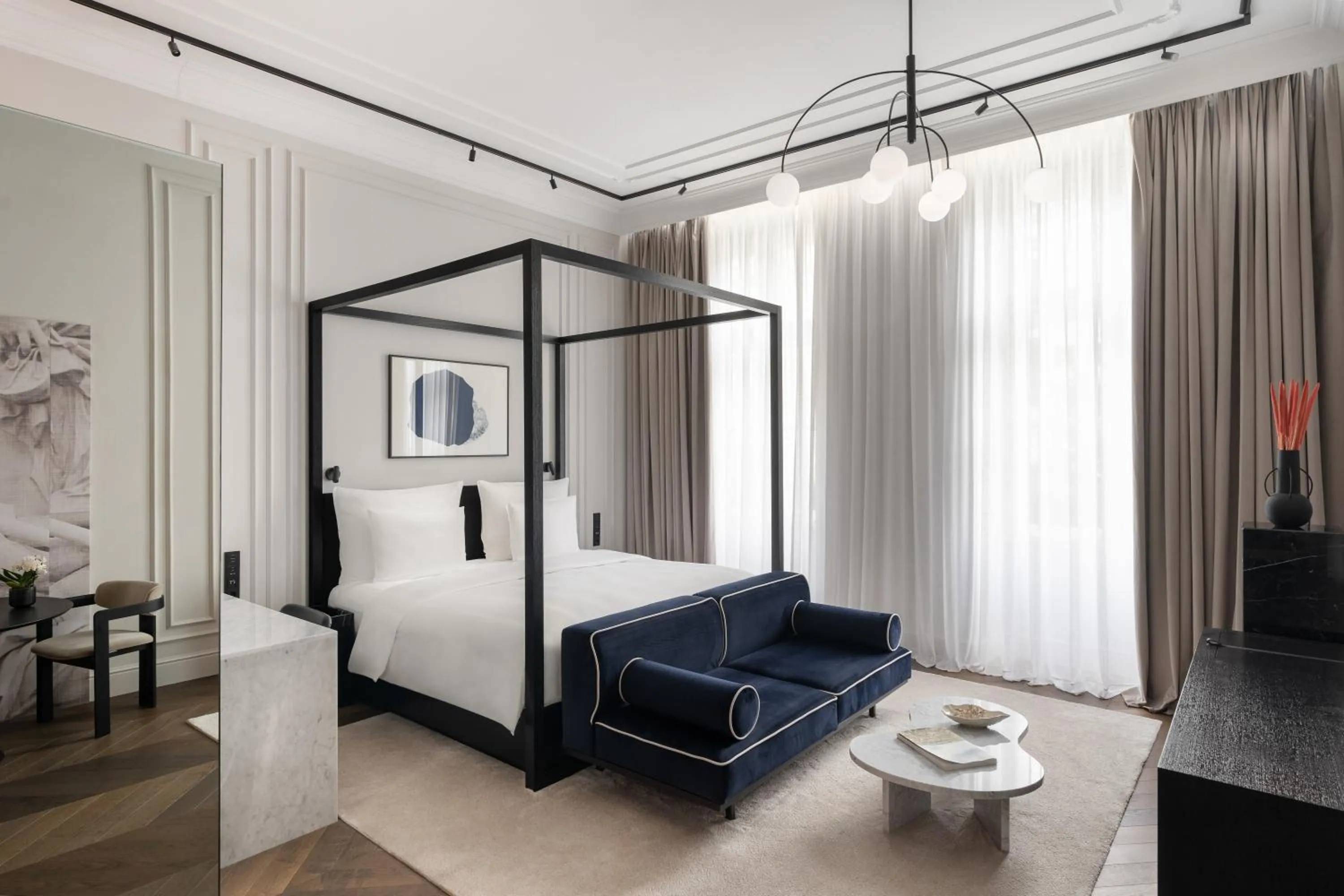 Bed in The Amauris Vienna - Relais & Châteaux