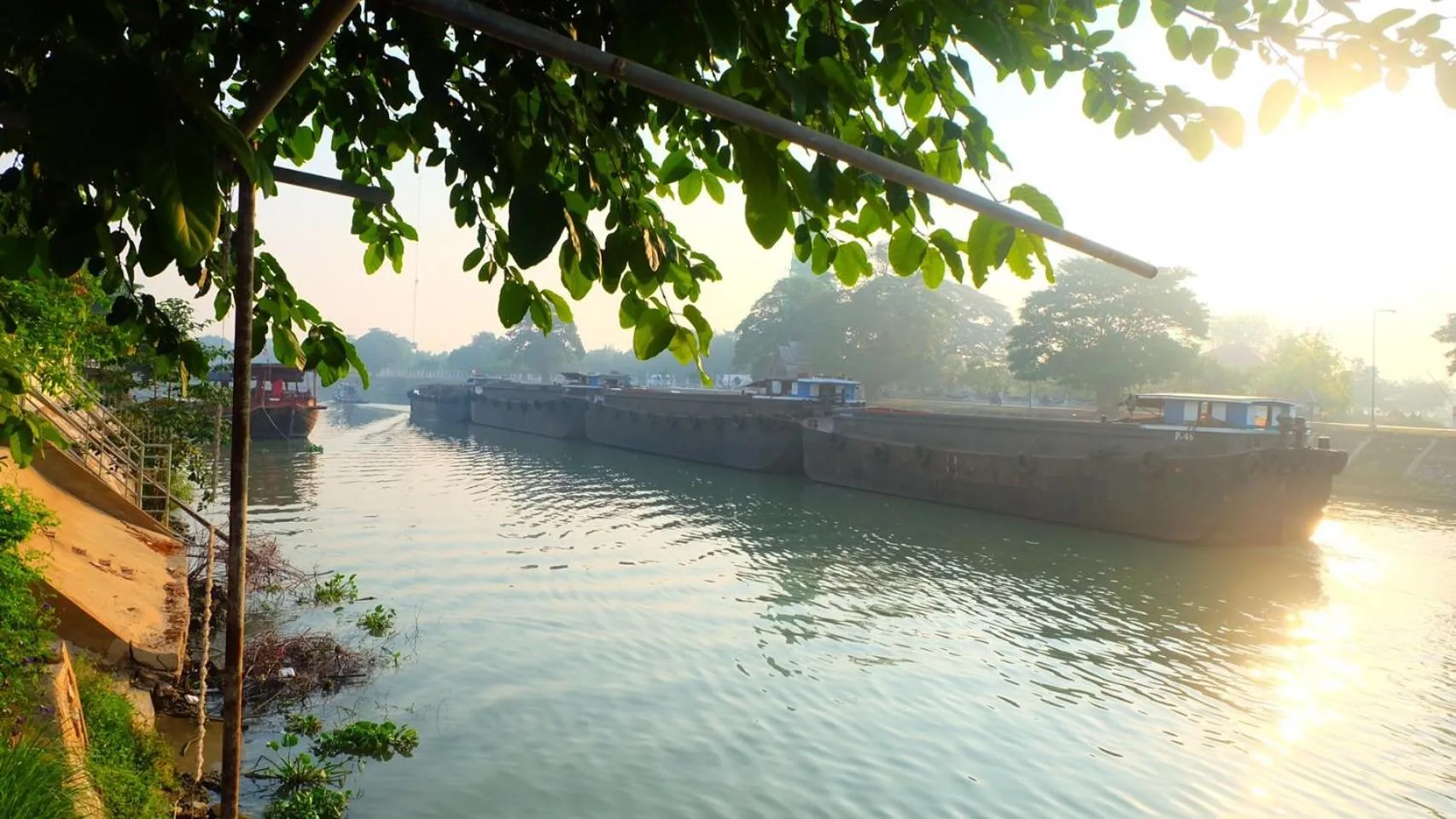 River view in Loy Manee House