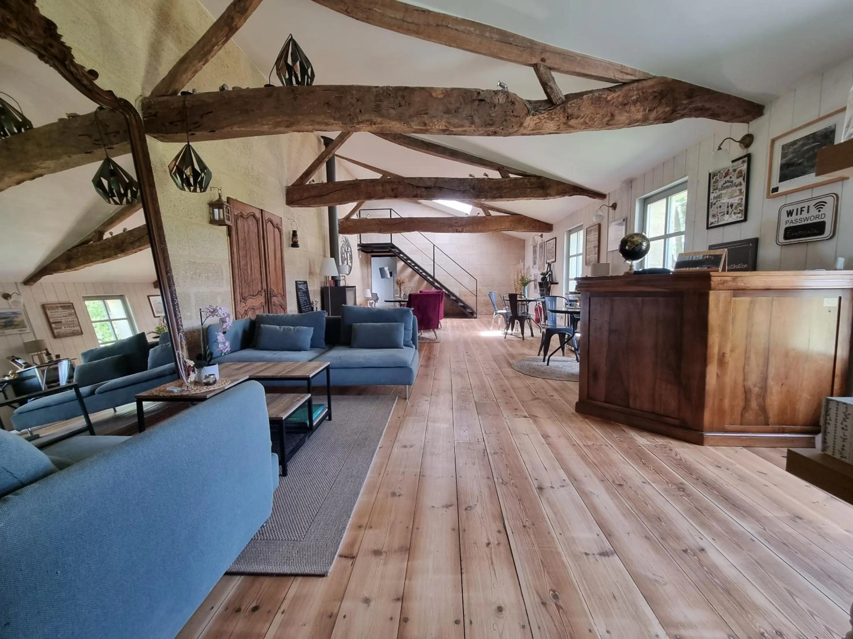 Living room in LaRiviere