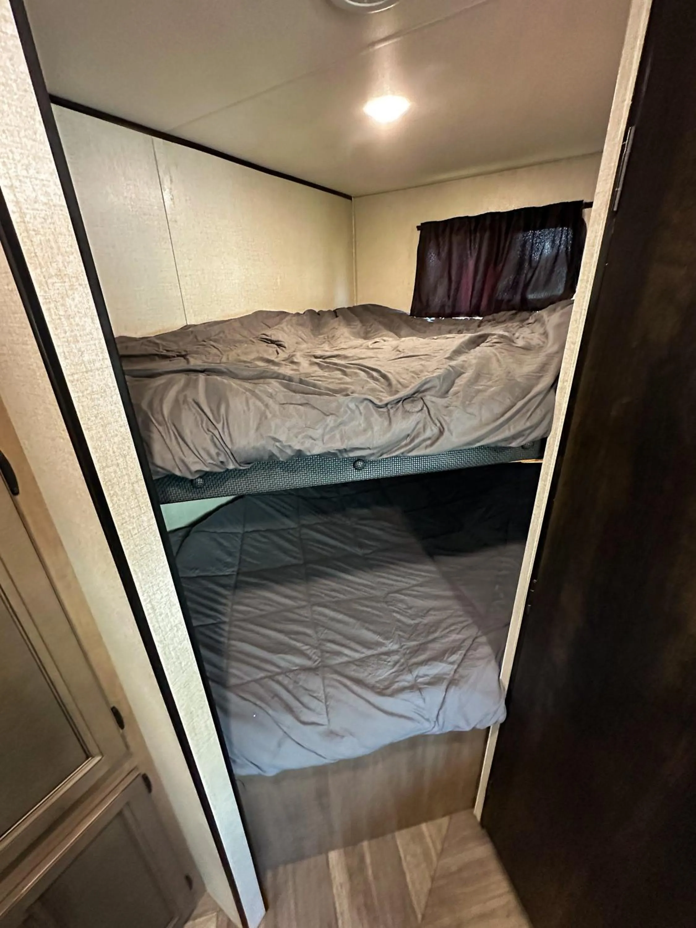 Bed in Bonanza Camping Resort