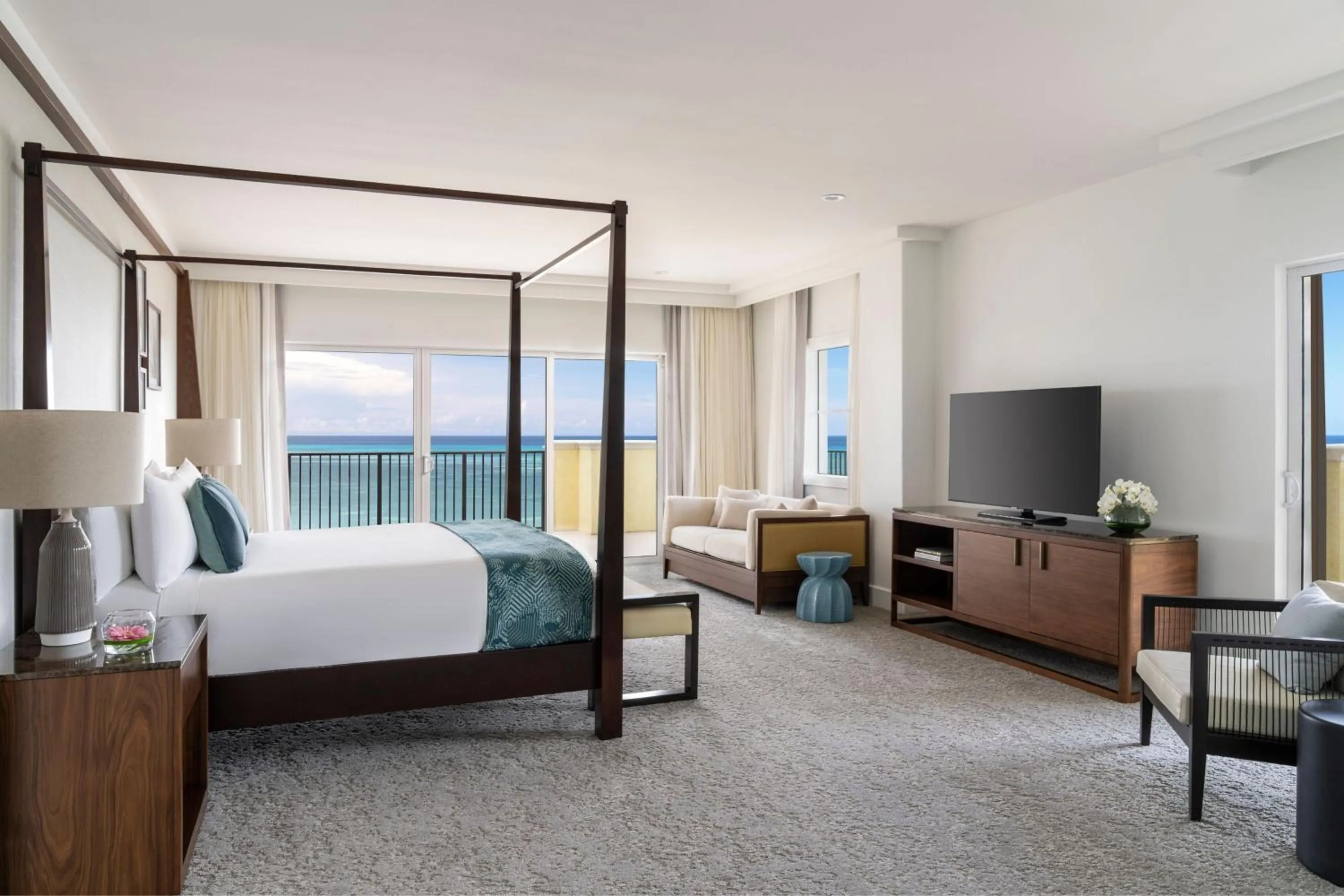 Bedroom, Bed in The Ritz-Carlton, Aruba