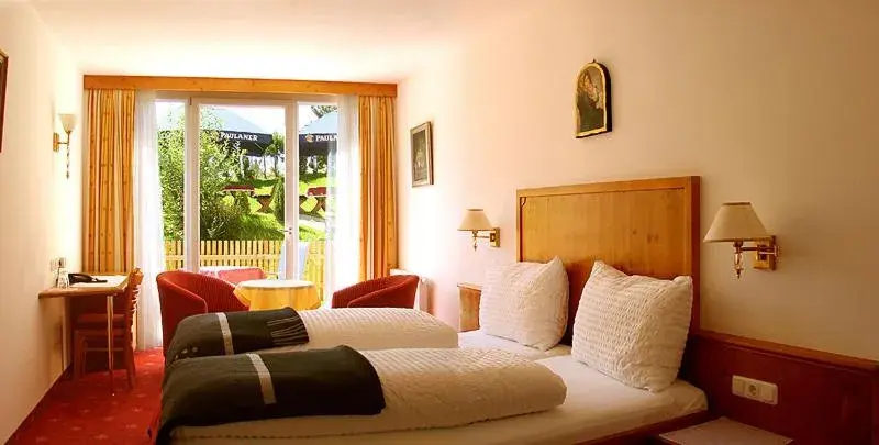 Double Room in Hotel Stolz Double Room in Hotel Stolz