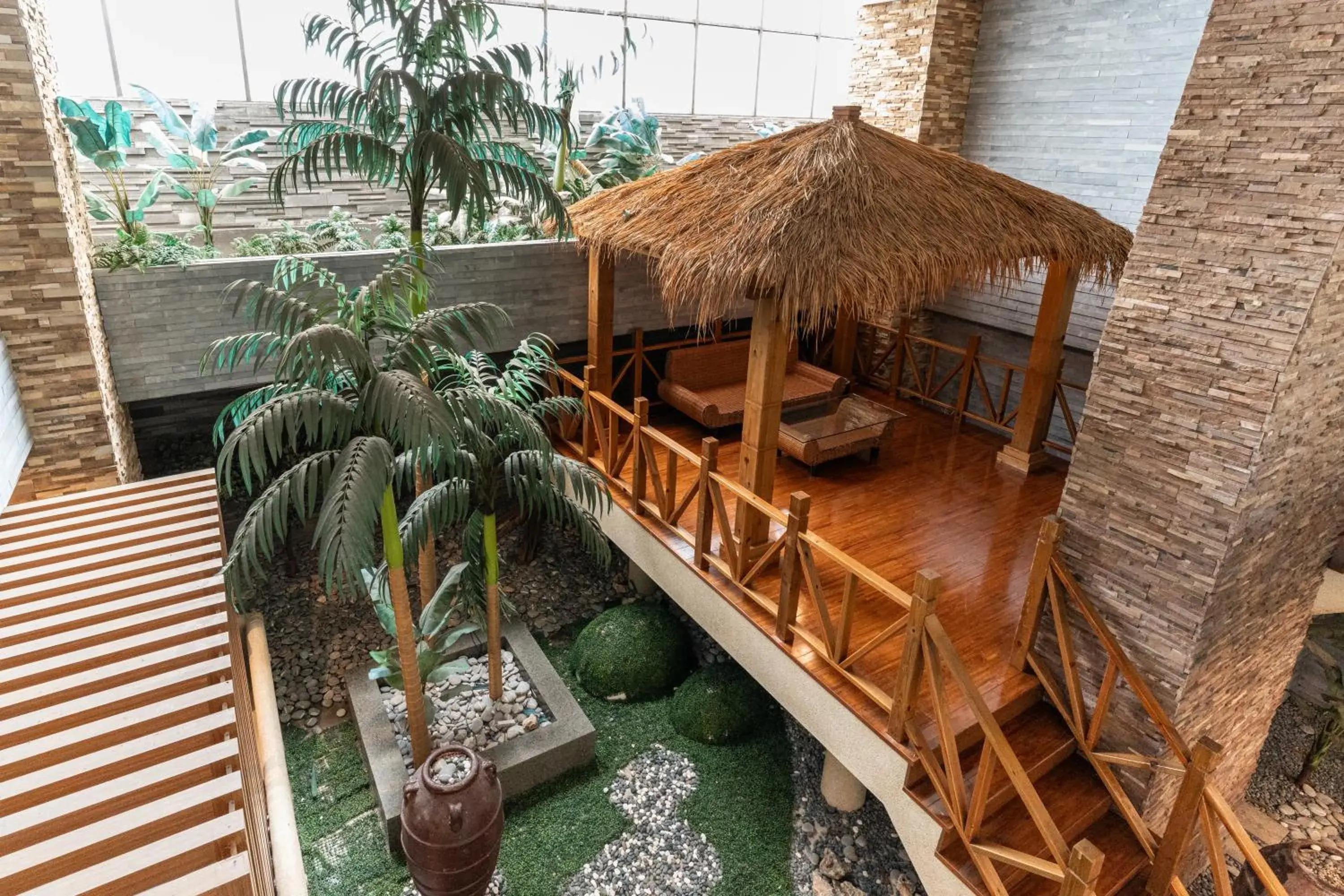 Garden view in OHYA Chain Boutique Motel-Linkou Garden view in OHYA Chain Boutique Motel-Linkou