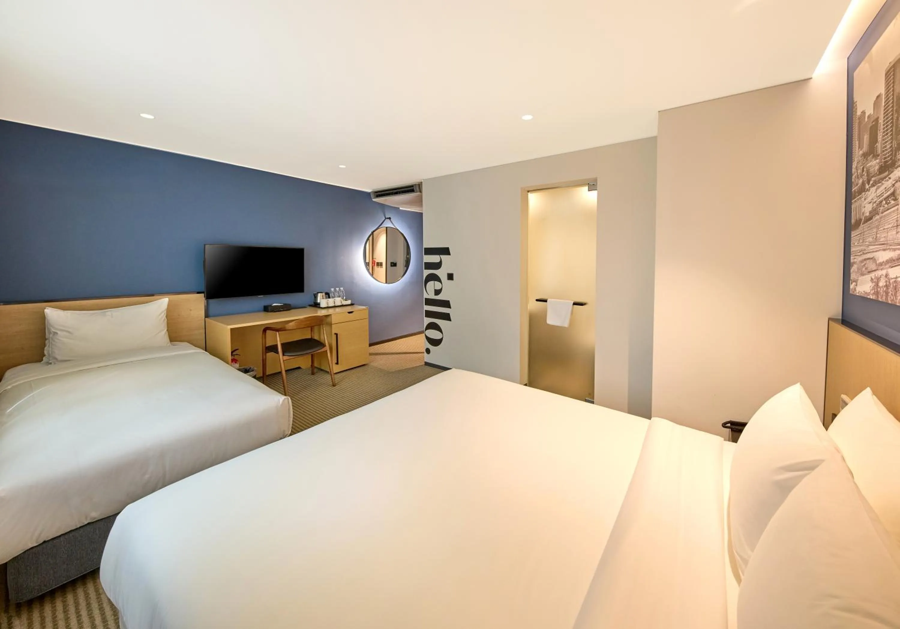 Bed in Travelodge Myeongdong City Hall