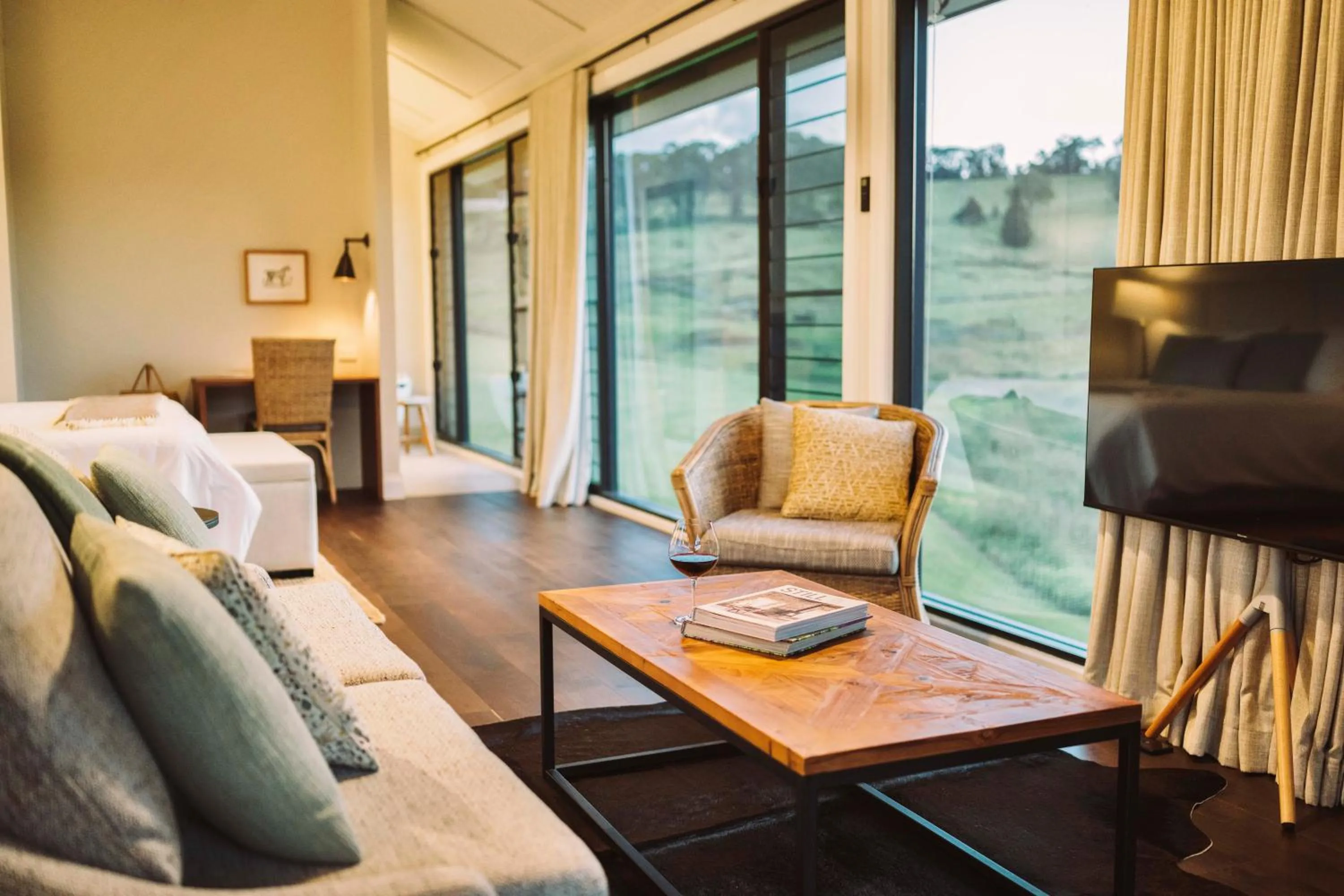 Living room in Beechmont Estate