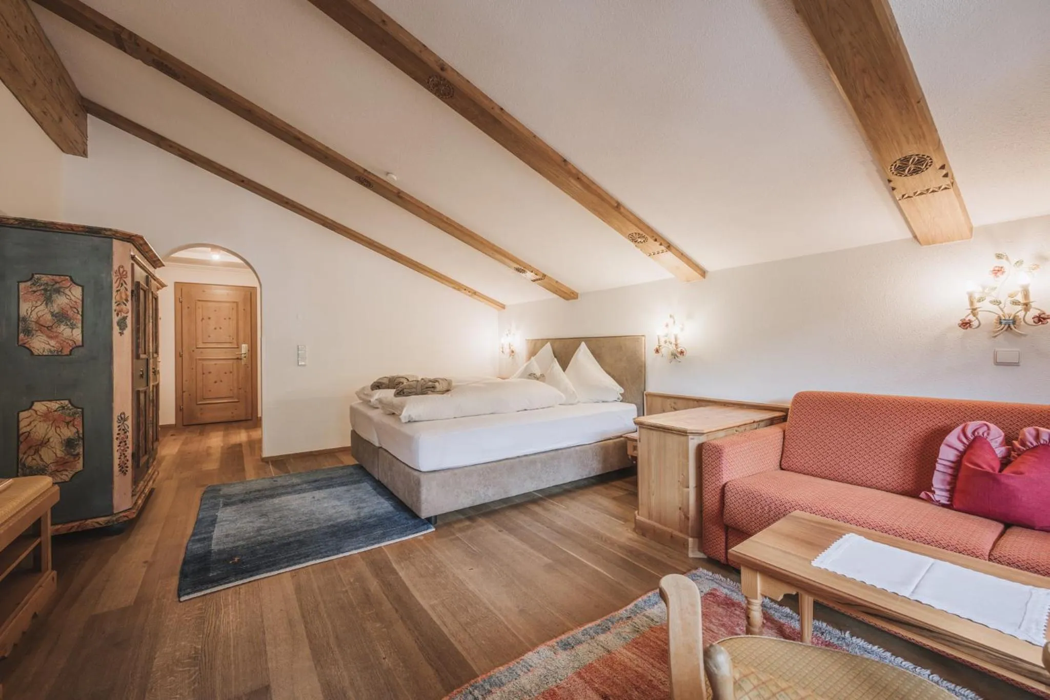 Photo of the whole room, Bed in Hotel Gaspingerhof