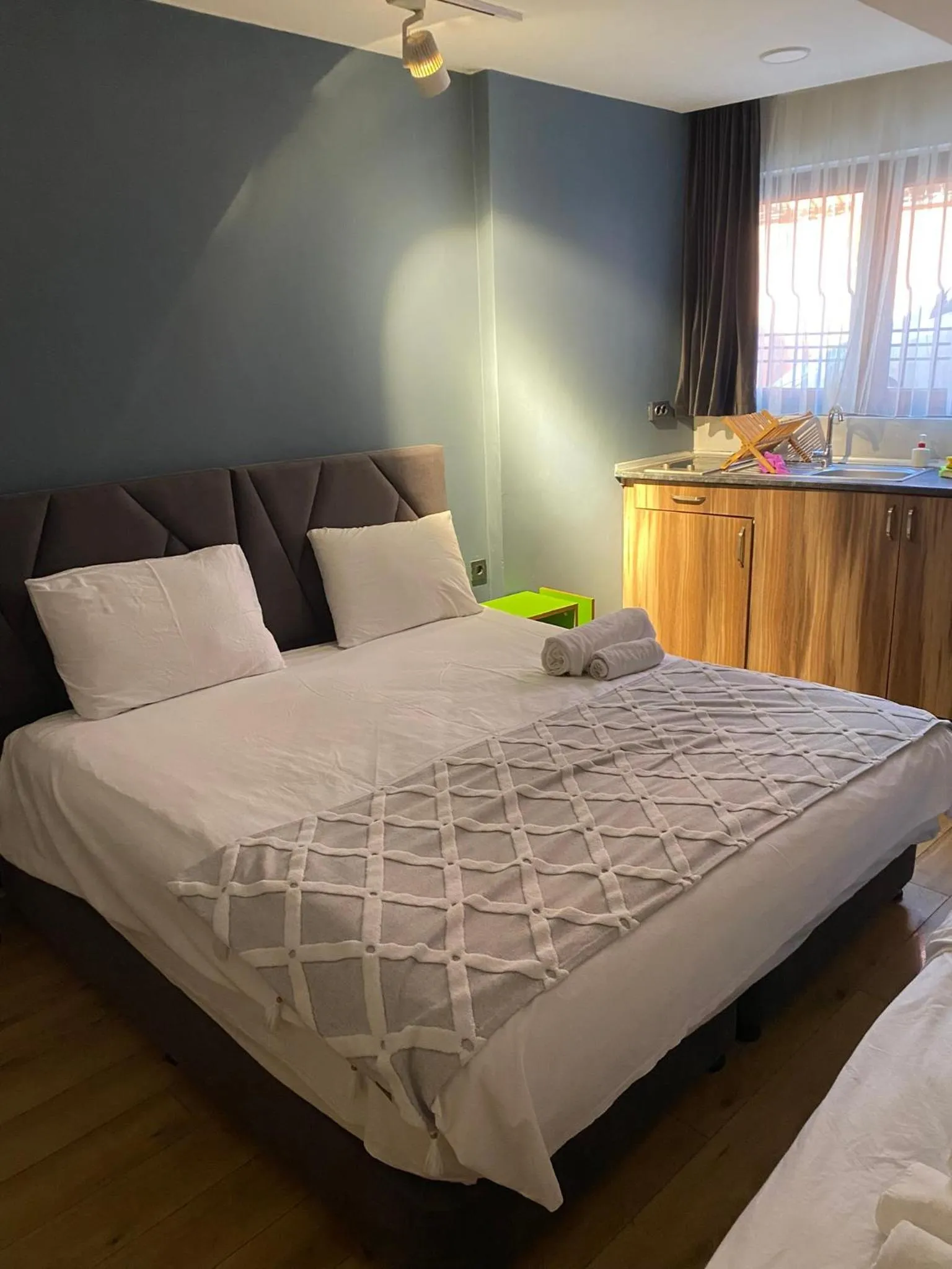 Bed in Istanbul Hub Flats