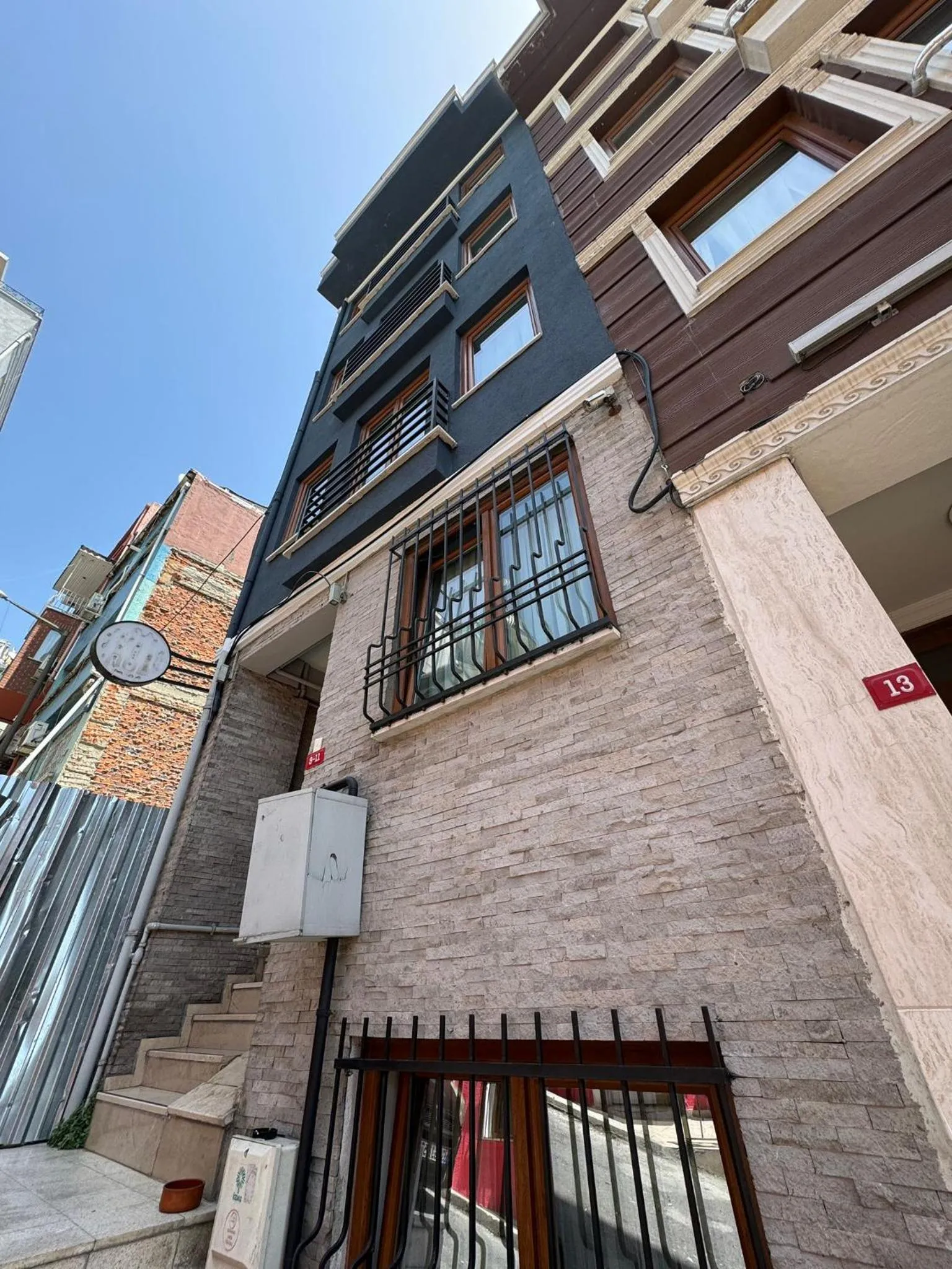 Property building in Istanbul Hub Flats