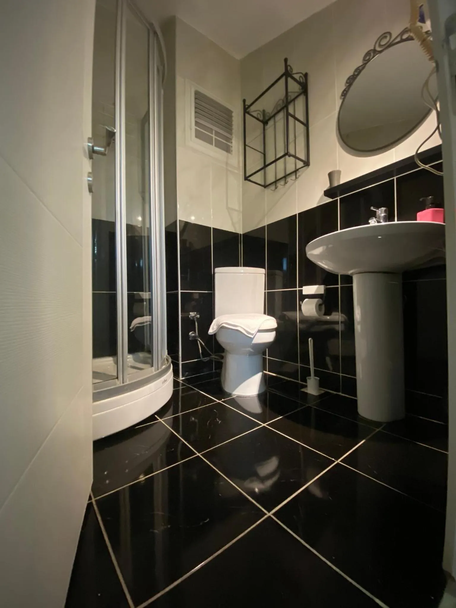 Bathroom in Istanbul Hub Flats