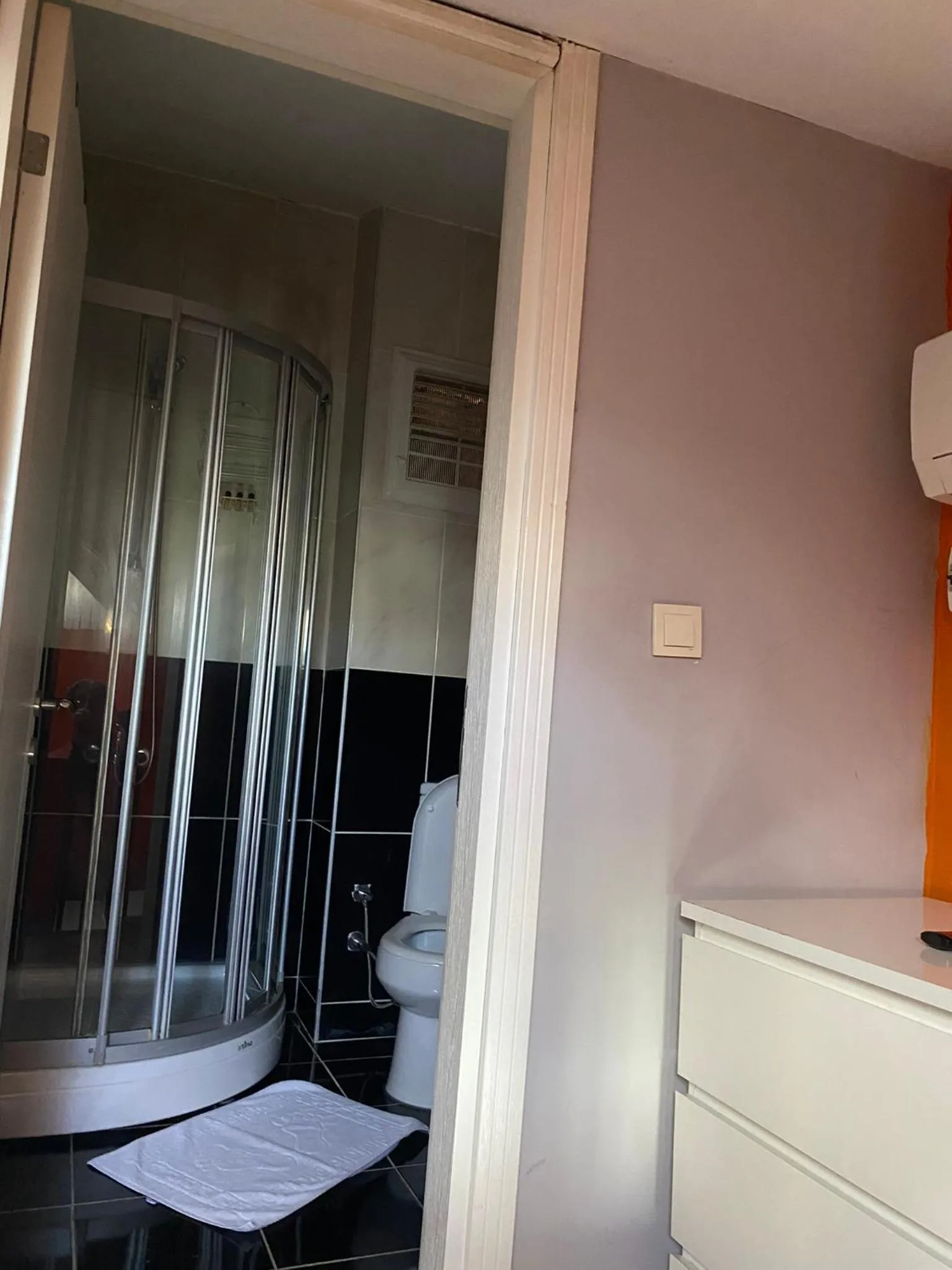 Bathroom in Istanbul Hub Flats