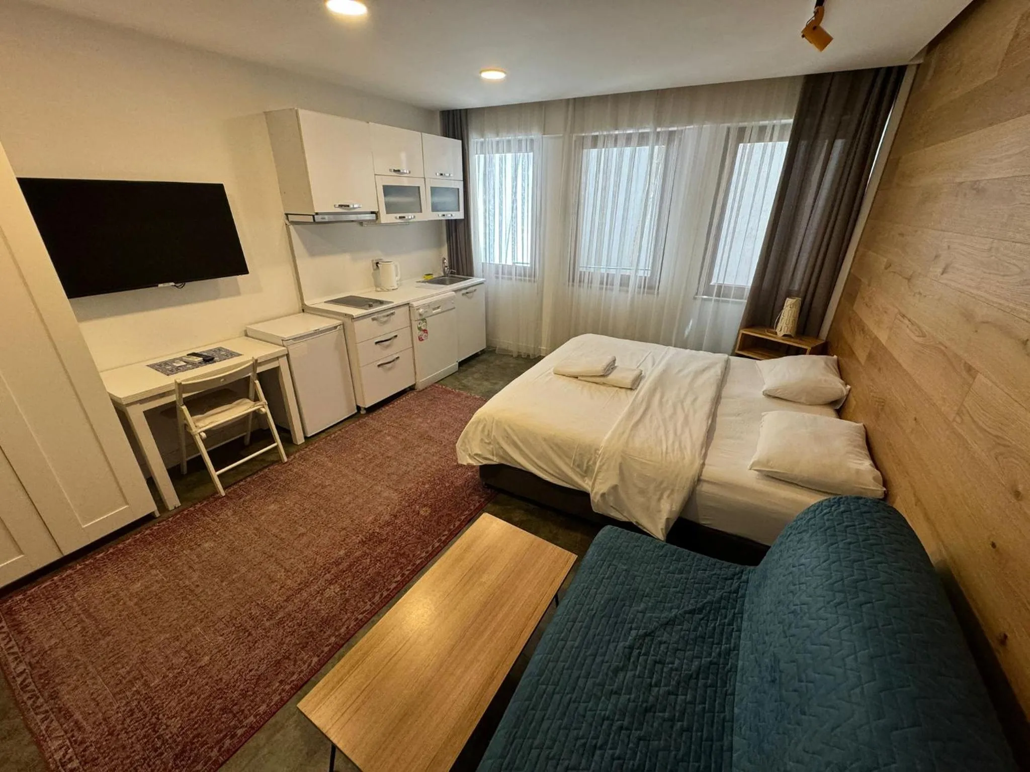 Bed in Istanbul Hub Flats