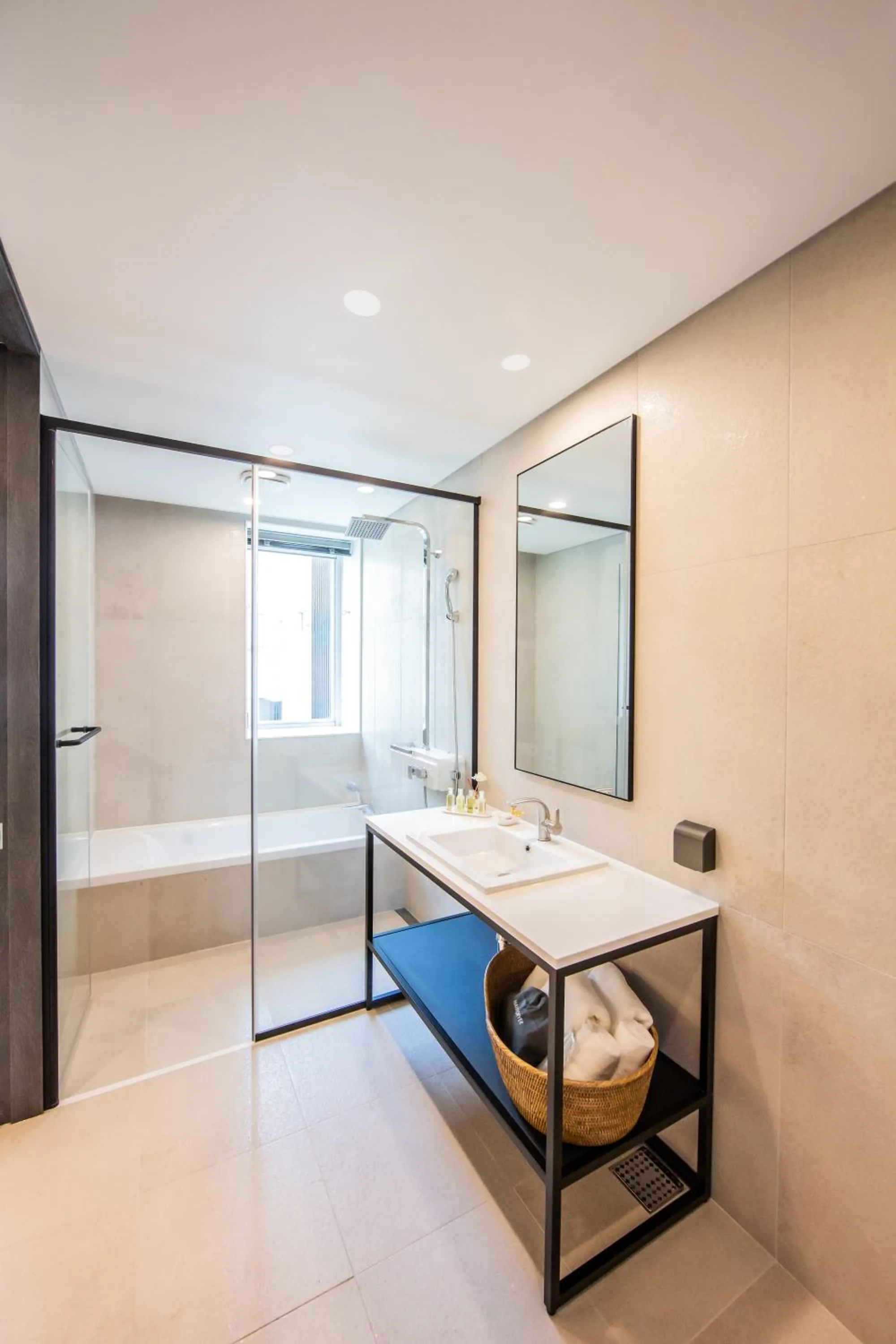 Bathroom in AG405 Hotel