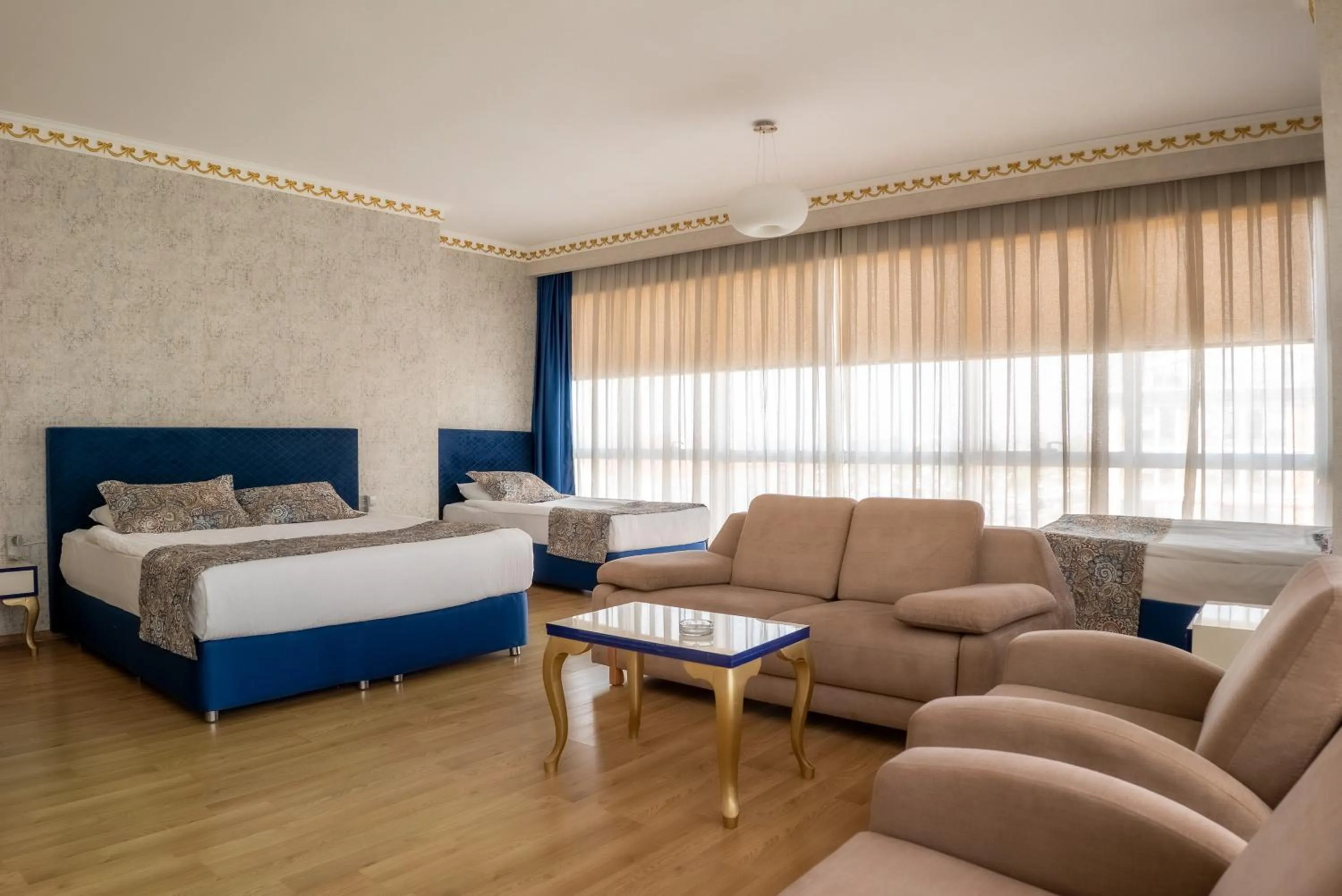 Bed in Grand Karot Hotel