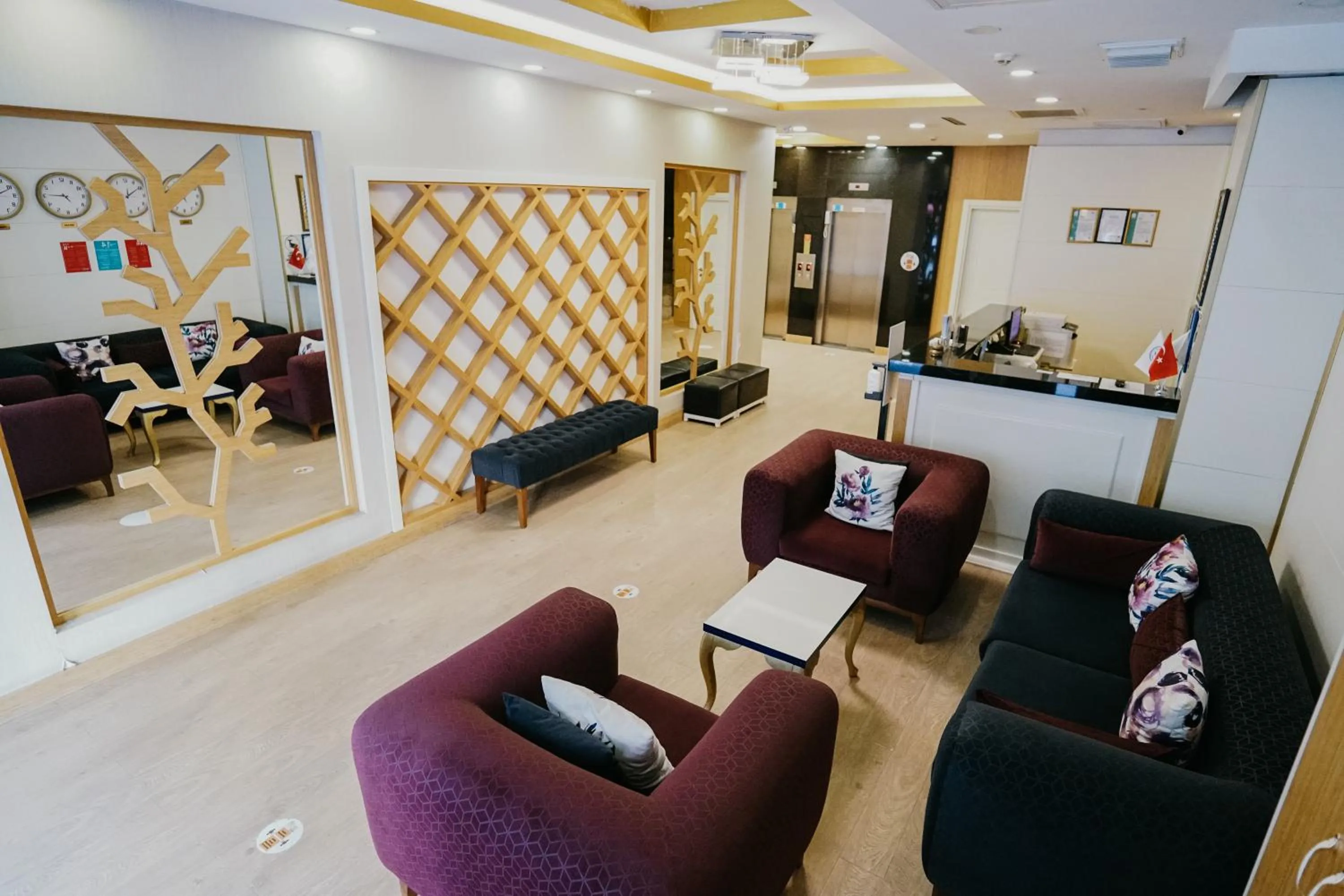 Lobby or reception in Grand Karot Hotel