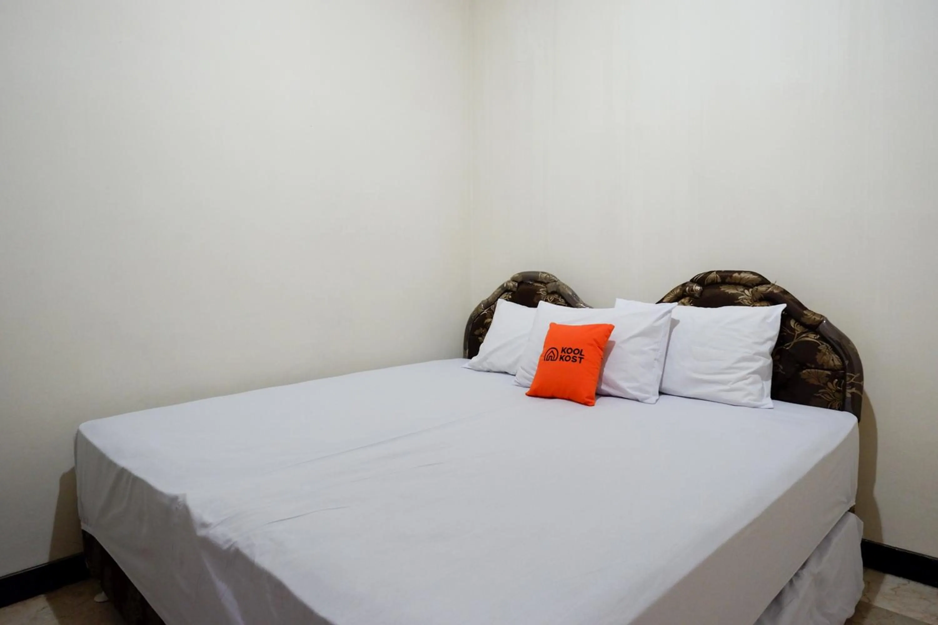 Bedroom in KoolKost near Kawasan Simpang Lima Semarang