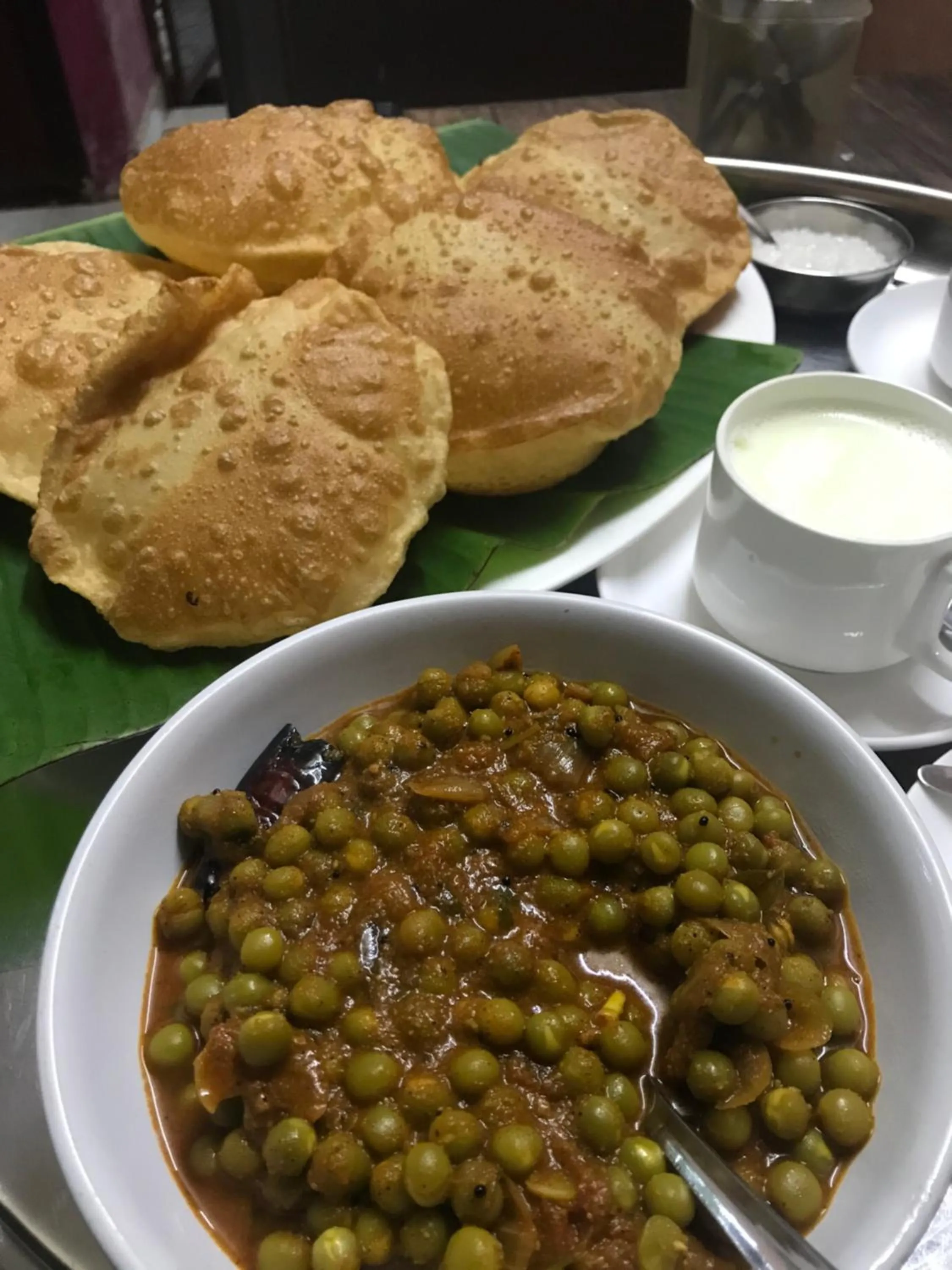 Breakfast in Mandaram villas