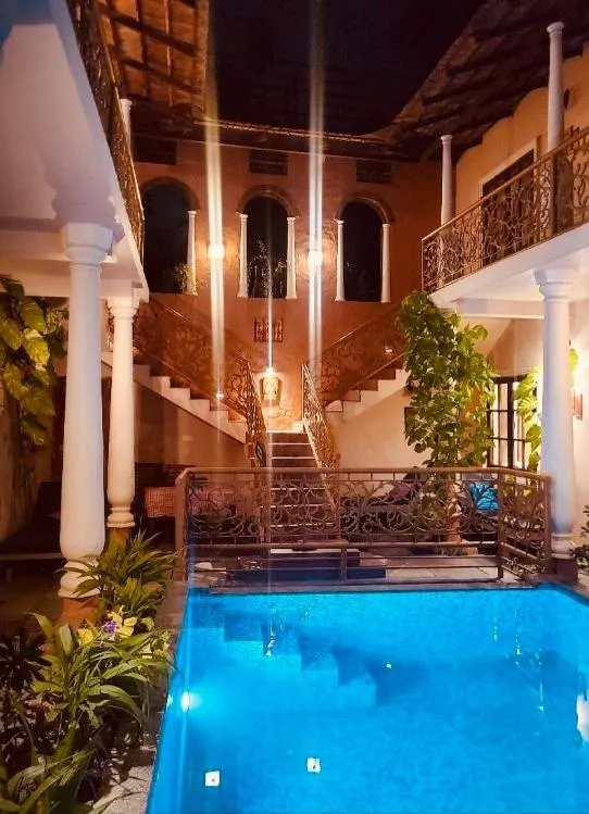 Property building in Mandaram villas