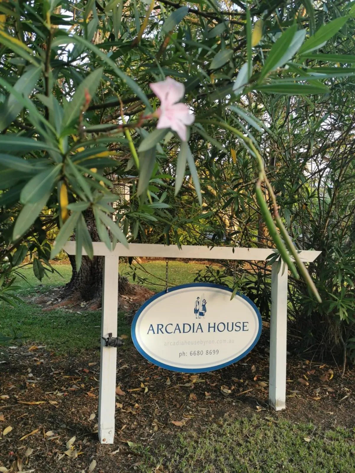 Arcadia House