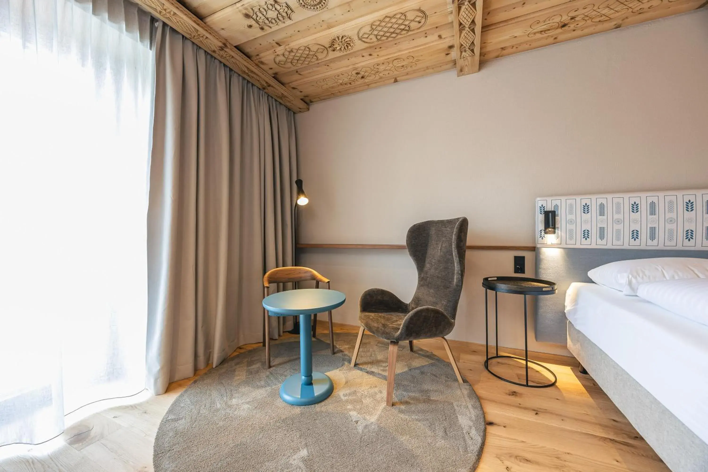 Double Room with Balcony - single occupancy in Upside Down Town Hotel-Neue Post Double Room with Balcony - single occupancy in Upside Down Town Hotel-Neue Post